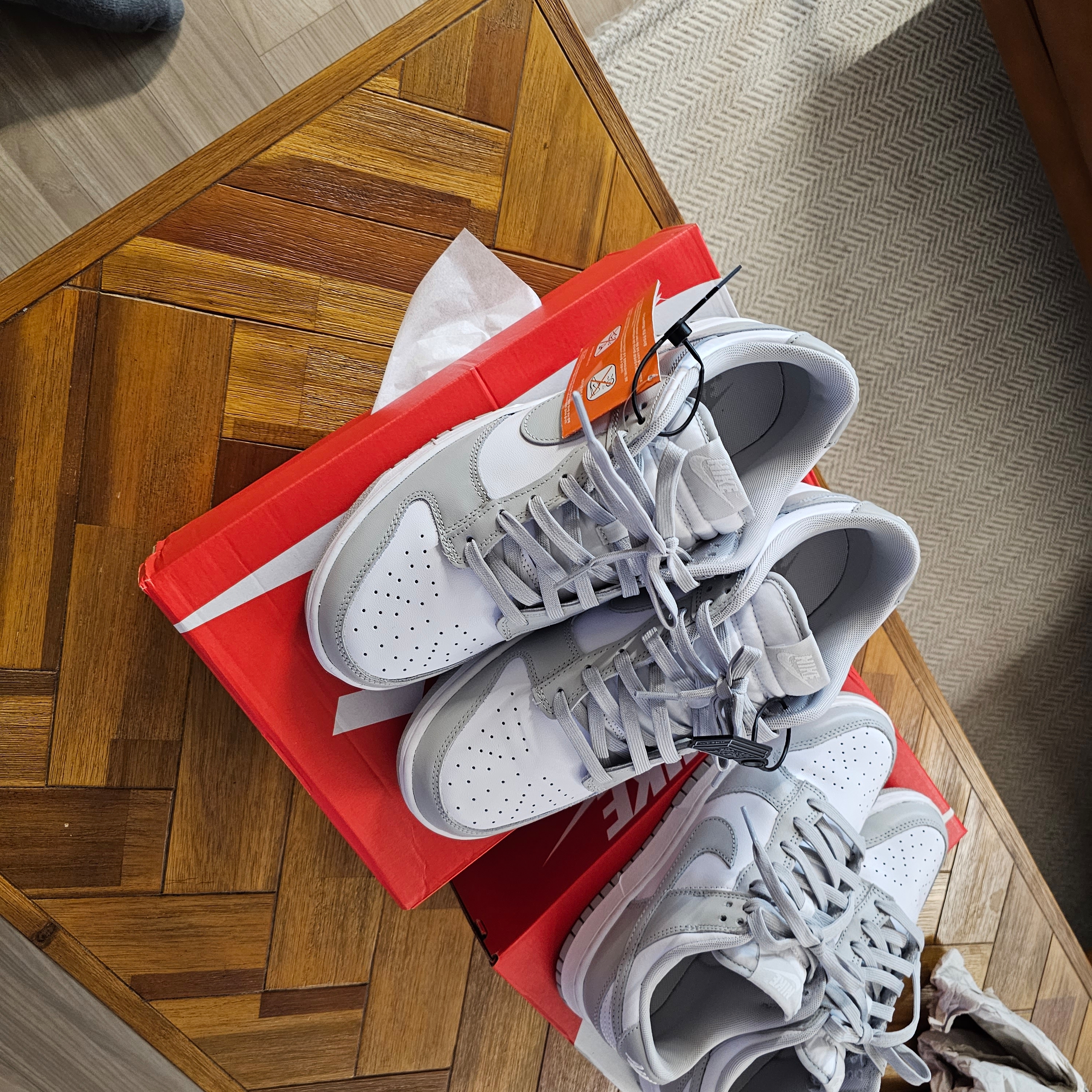 Nike Dunk Low Retro Grey Fog 착용 스타일