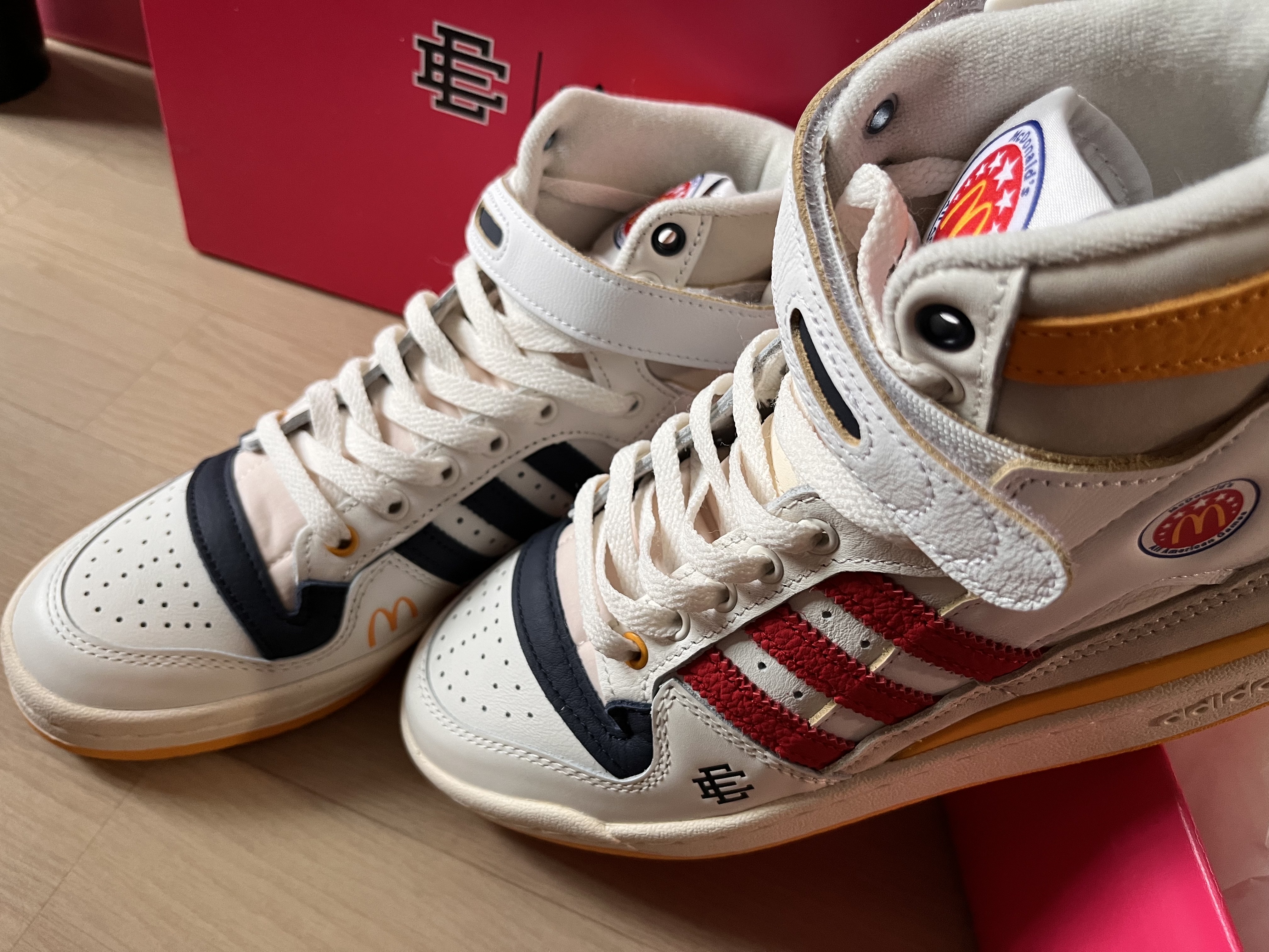 Adidas x Eric Emanuel Forum 84 High McDonald's All American 착용 스타일 - 3