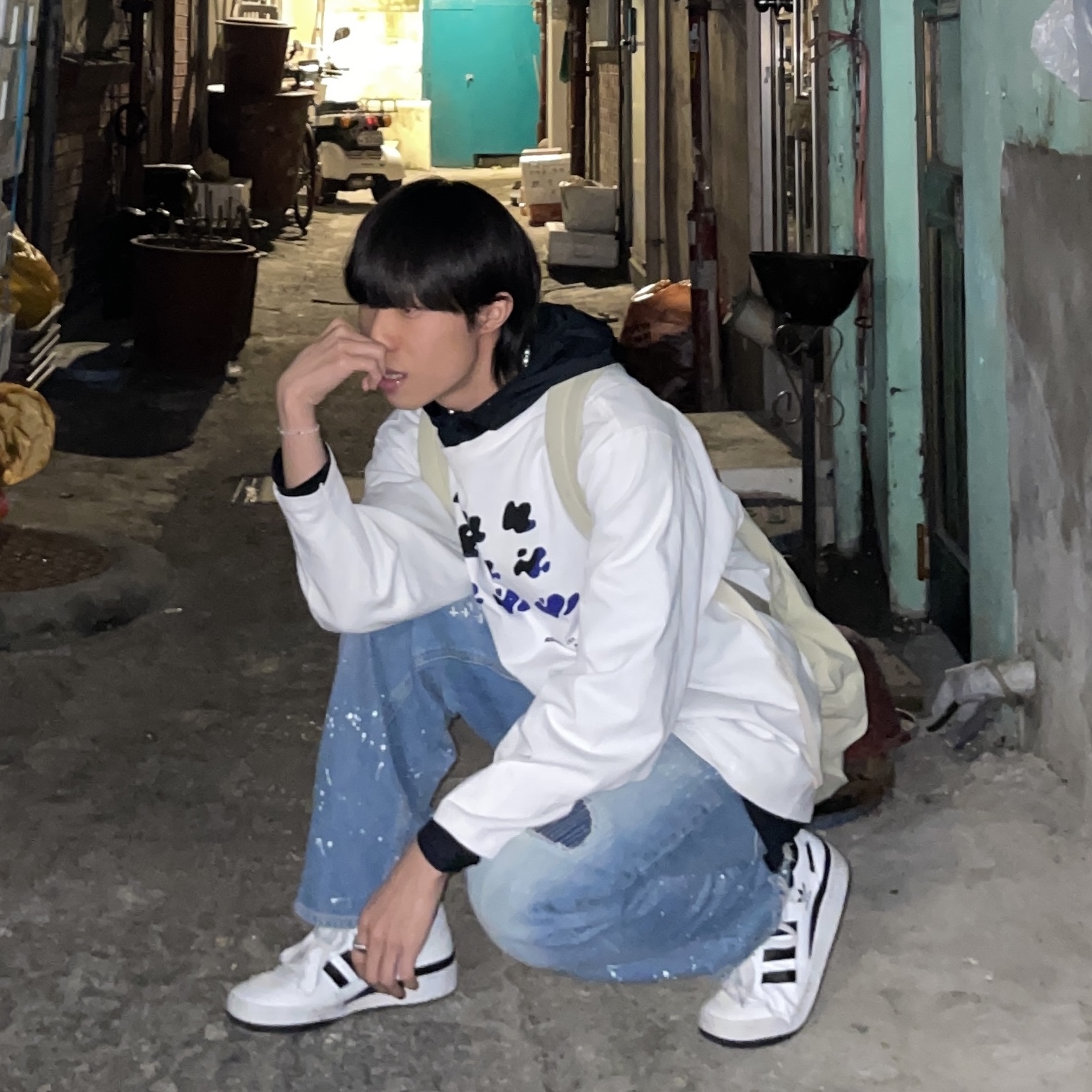 Adidas Forum Low White Black 착용 스타일 - 1