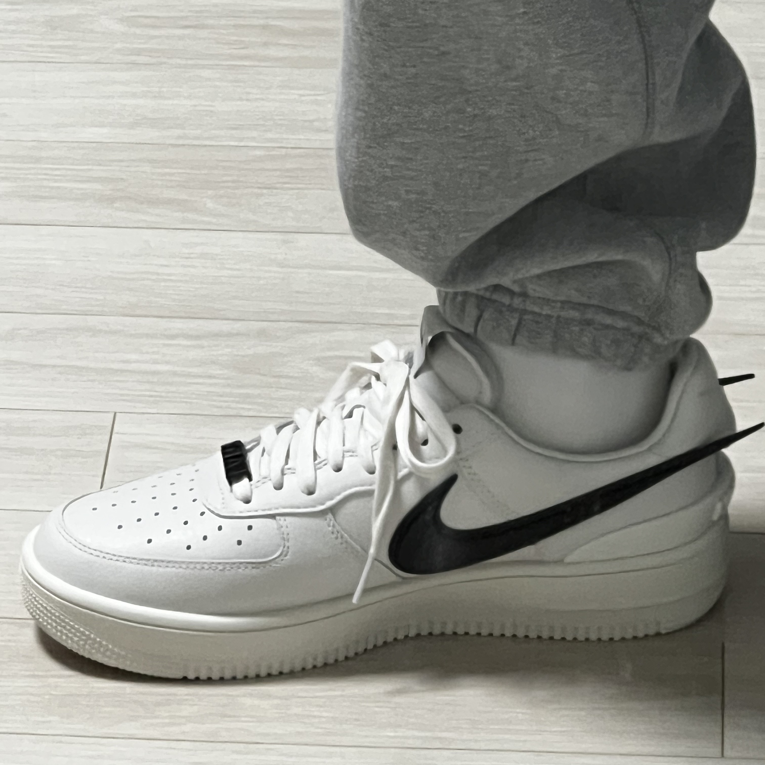 Nike x Ambush Air Force 1 Low SP Phantom 착용 스타일 - 5