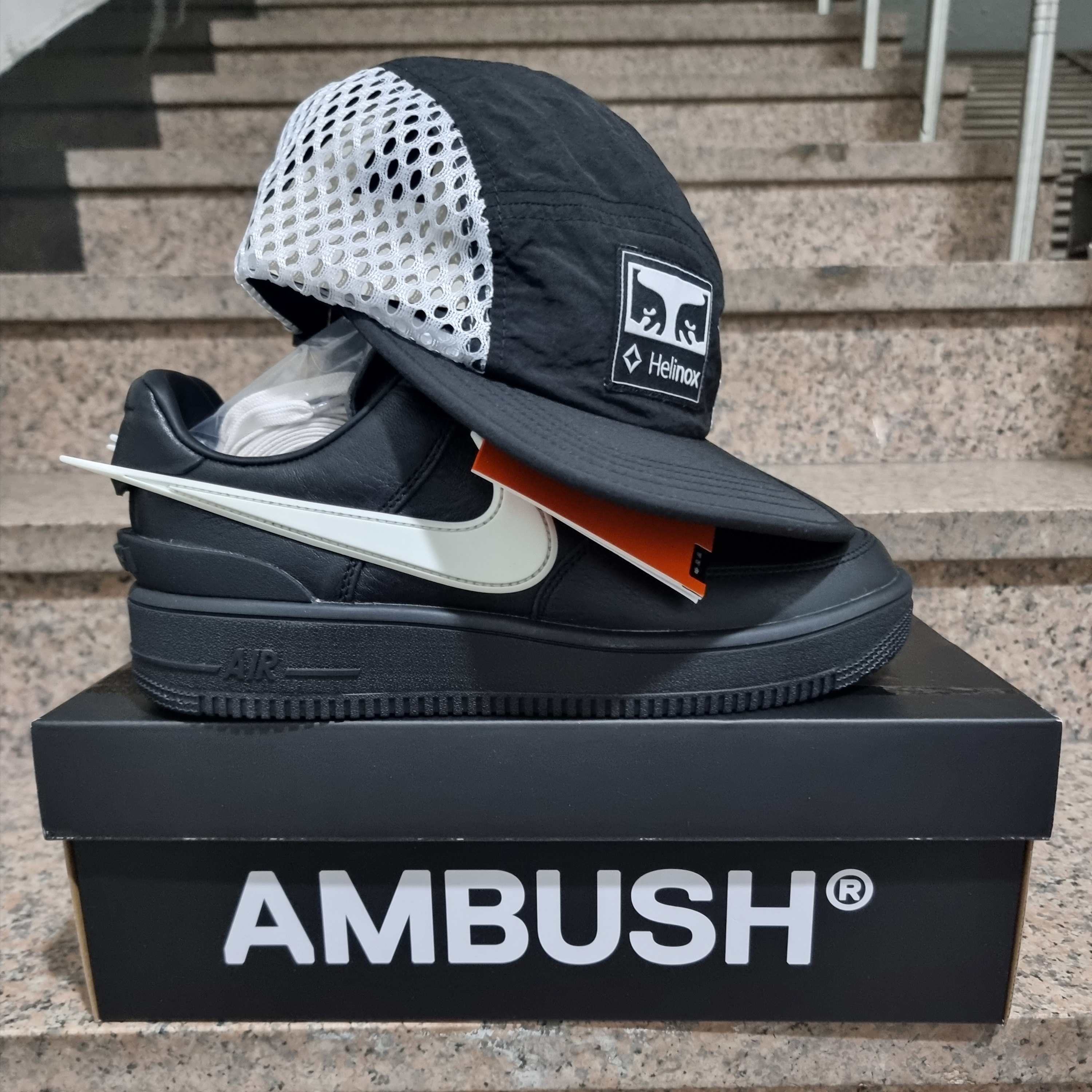 Nike x Ambush Air Force 1 Low SP Black, Helinox x Obey Camp Cap Black 착용 스타일 - 1