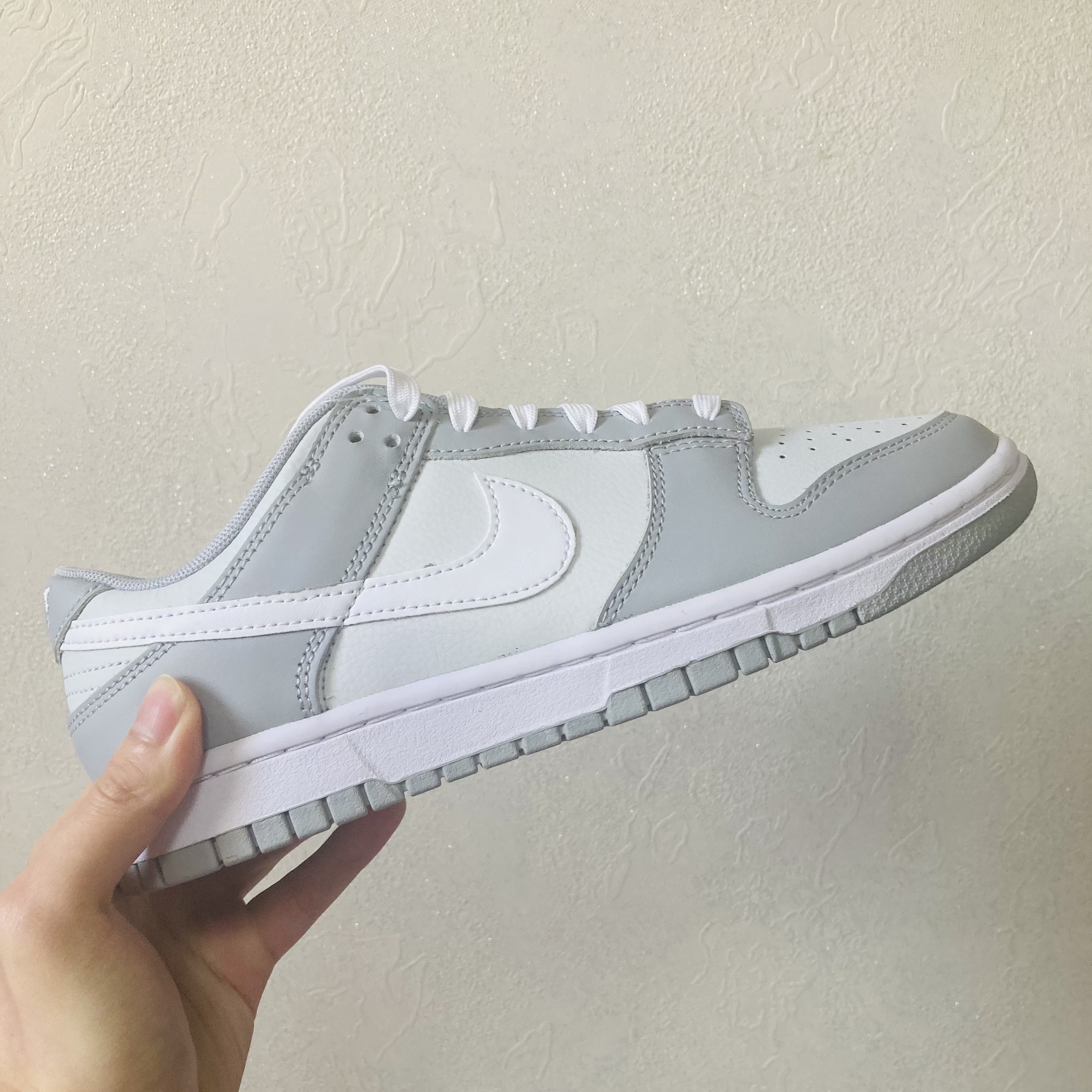 Nike Dunk Low Retro Wolf Grey 착용 스타일