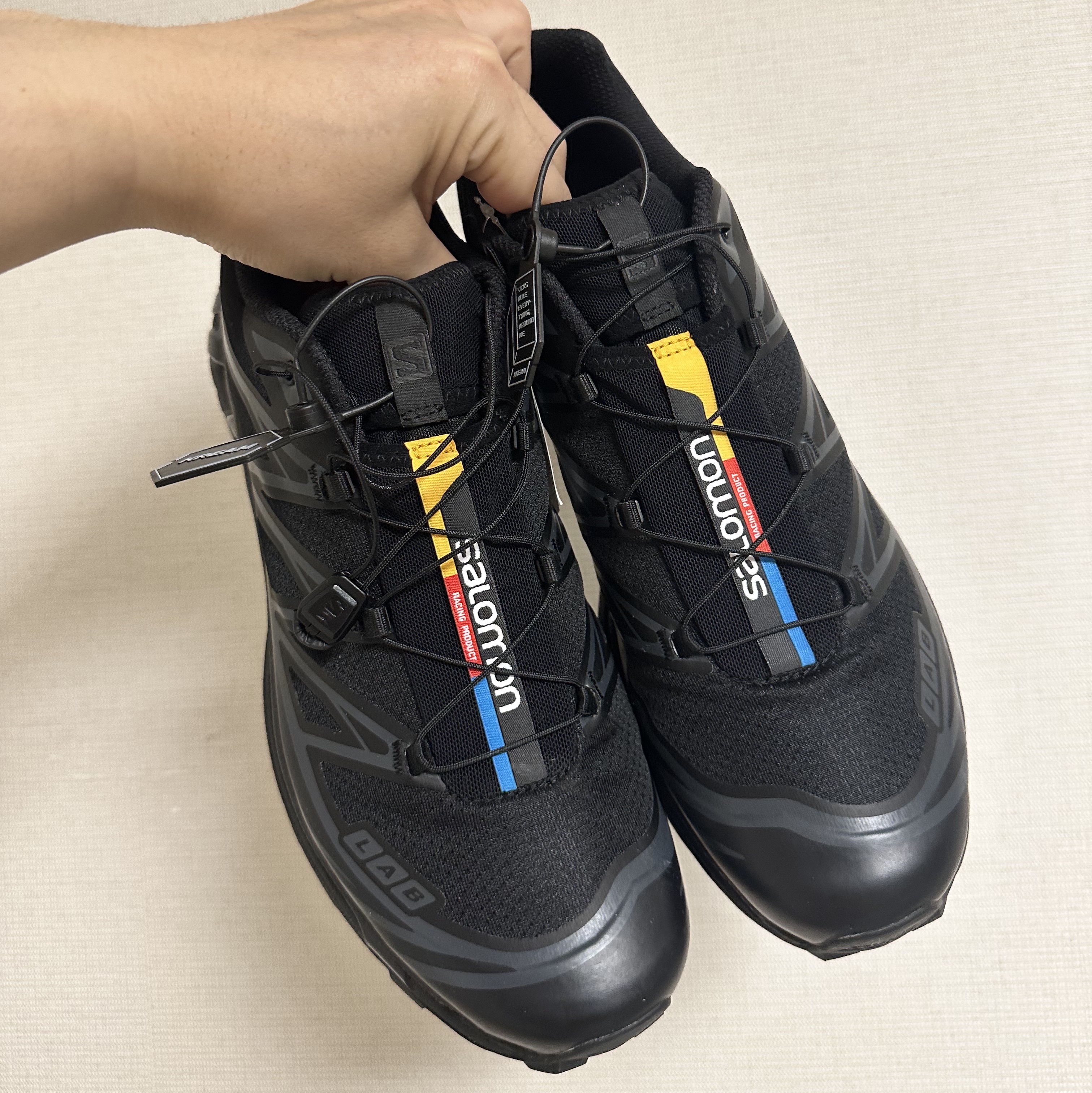 Salomon XT-6 ADV Black 착용 스타일