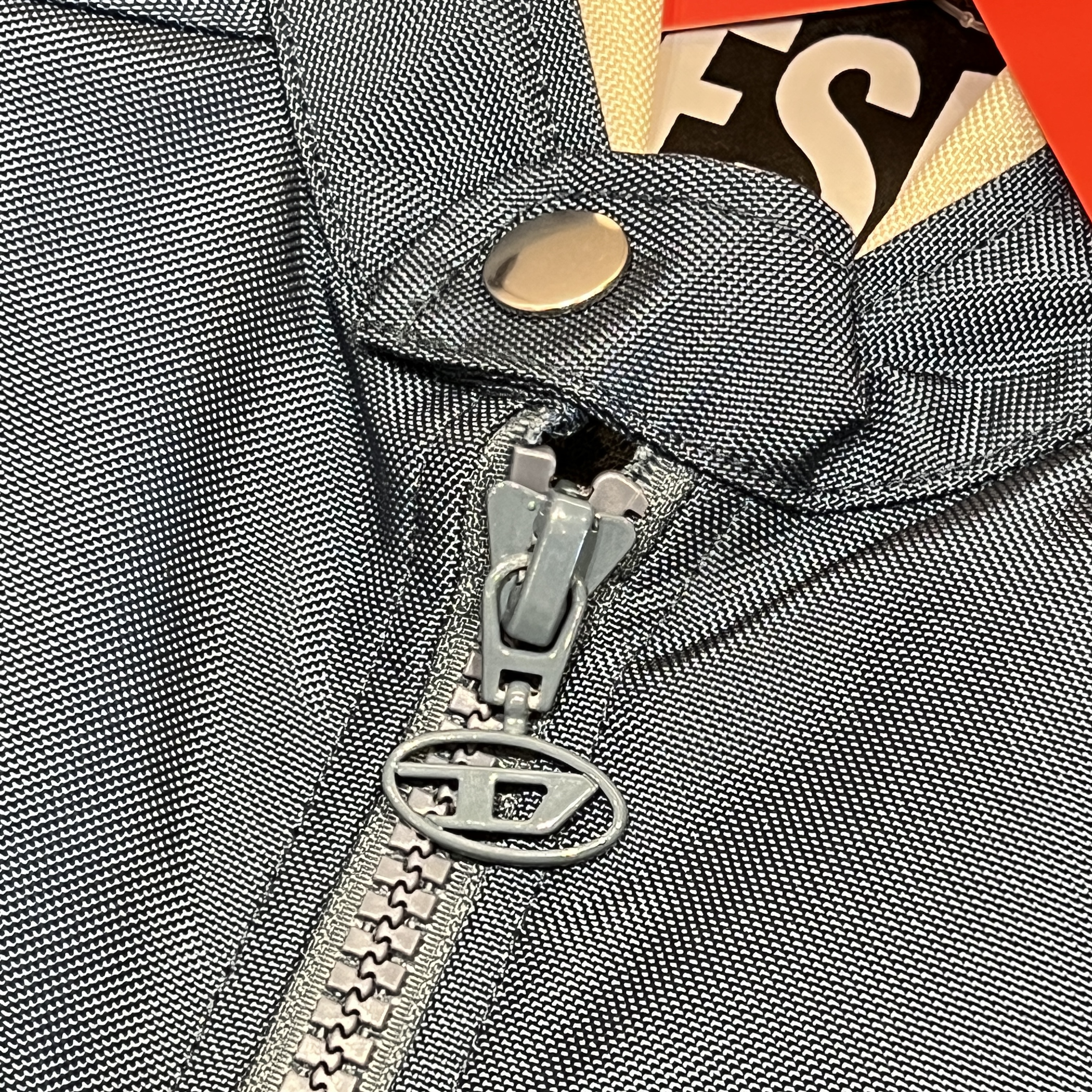 Diesel J-Blink Biker Jacket in Colour-Block Nylon Blue White 착용 스타일 - 2