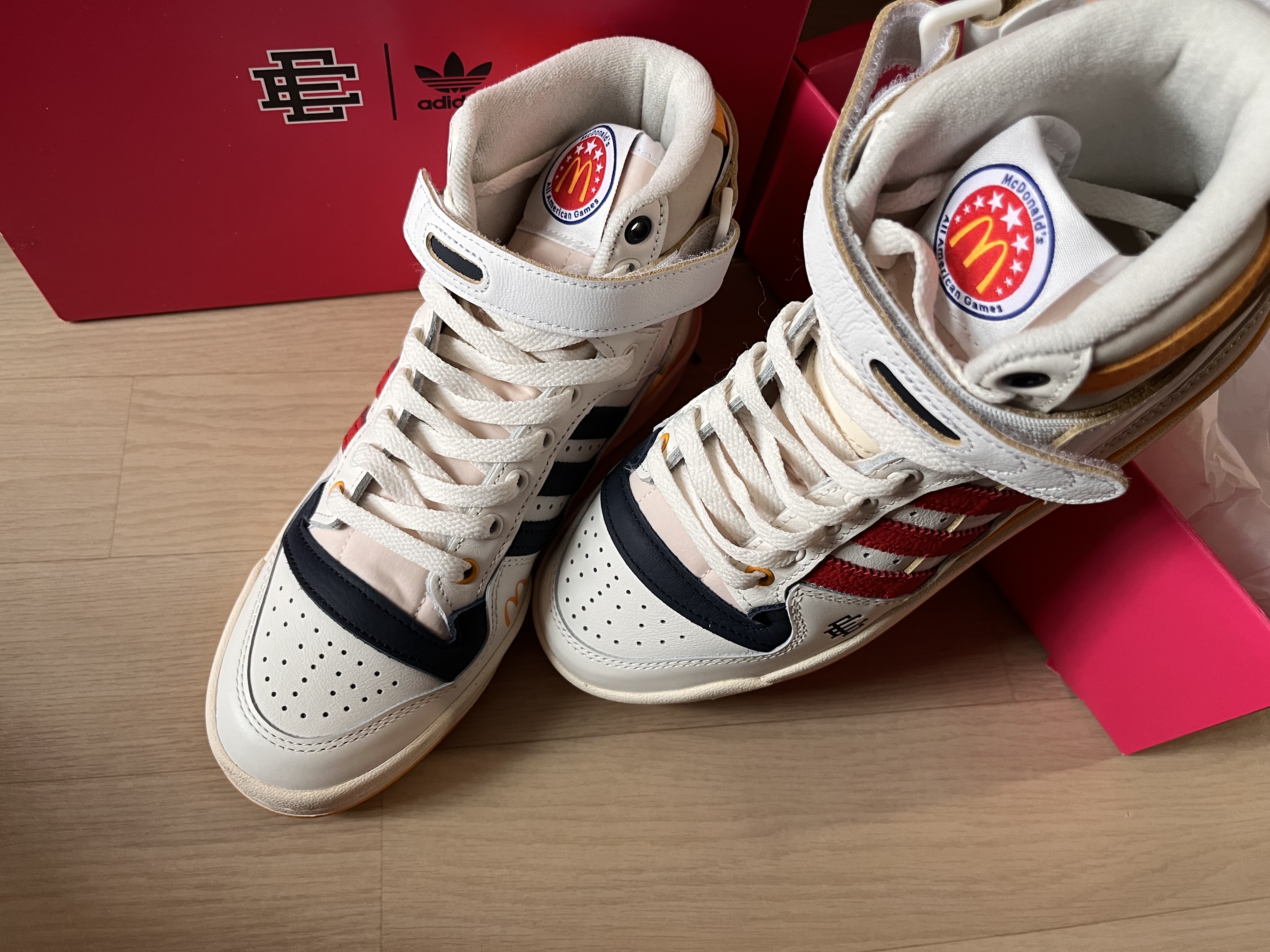 Adidas x Eric Emanuel Forum 84 High McDonald's All American 착용 스타일 - 1