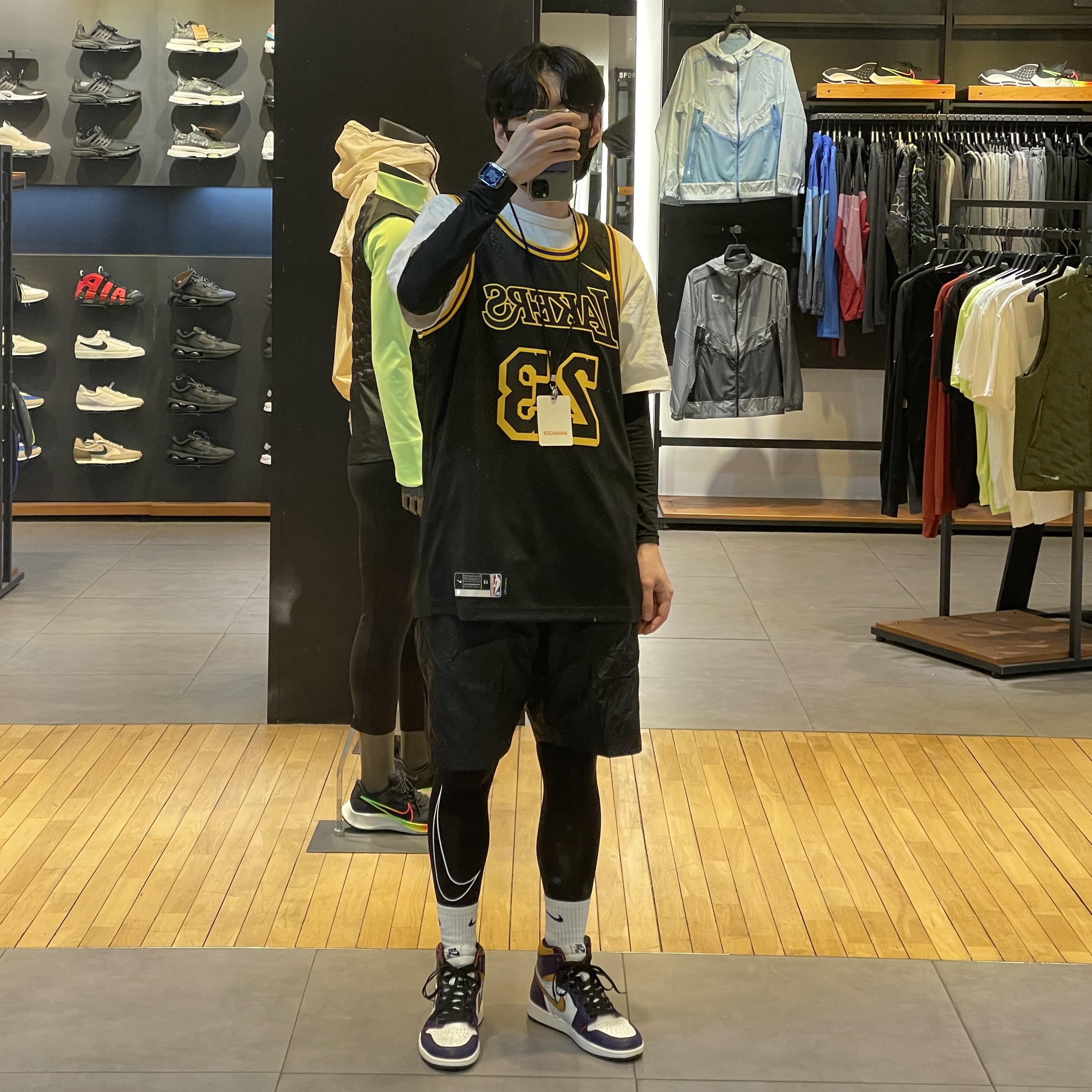 Jordan 1 Retro High OG Defiant SB LA to Chicago 착용 스타일