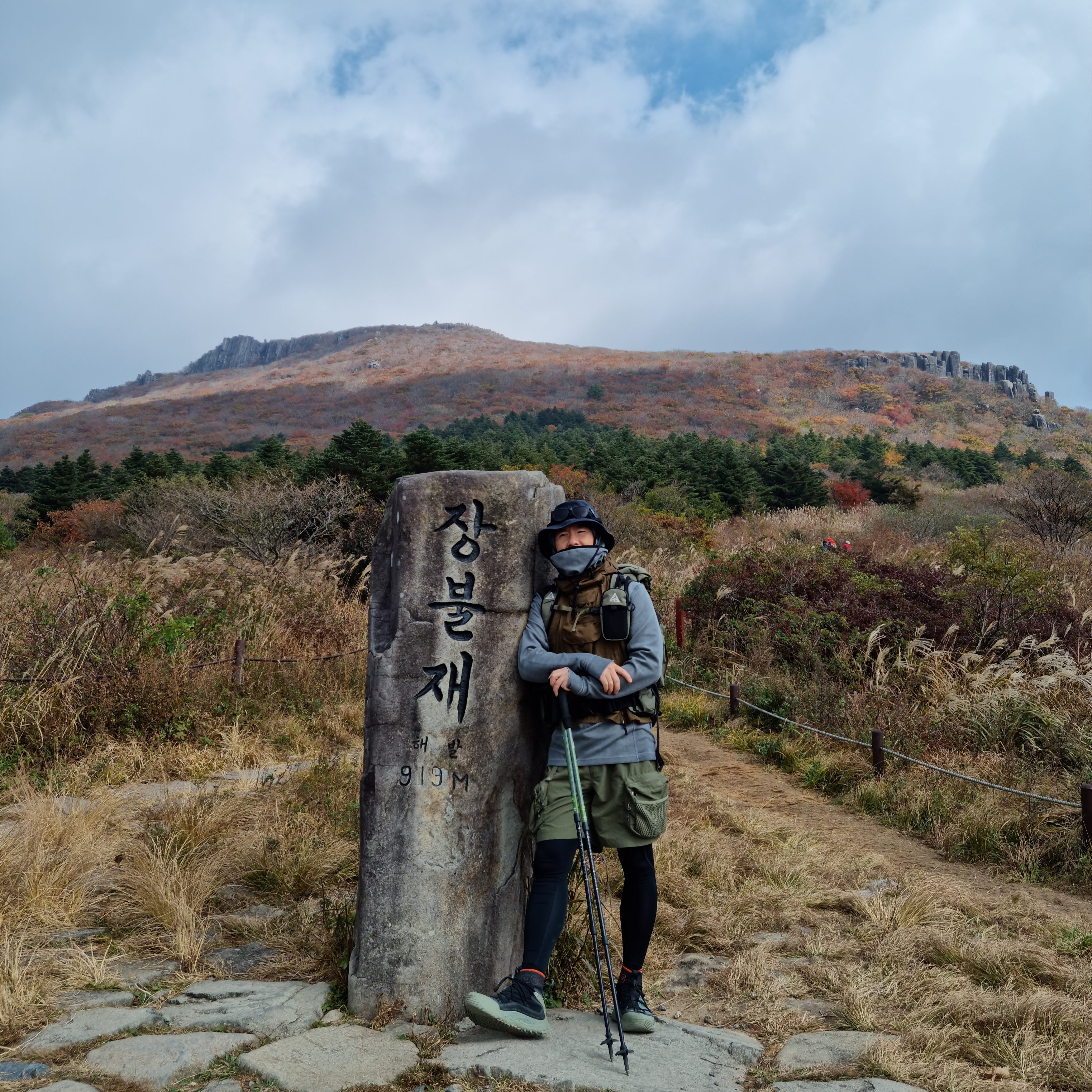 Nike NRG Dri-Fit ACG ADV Steeple Rock Base Layer Black - Asia, Nike ACG 36 Backpack Medium Olive 착용 스타일