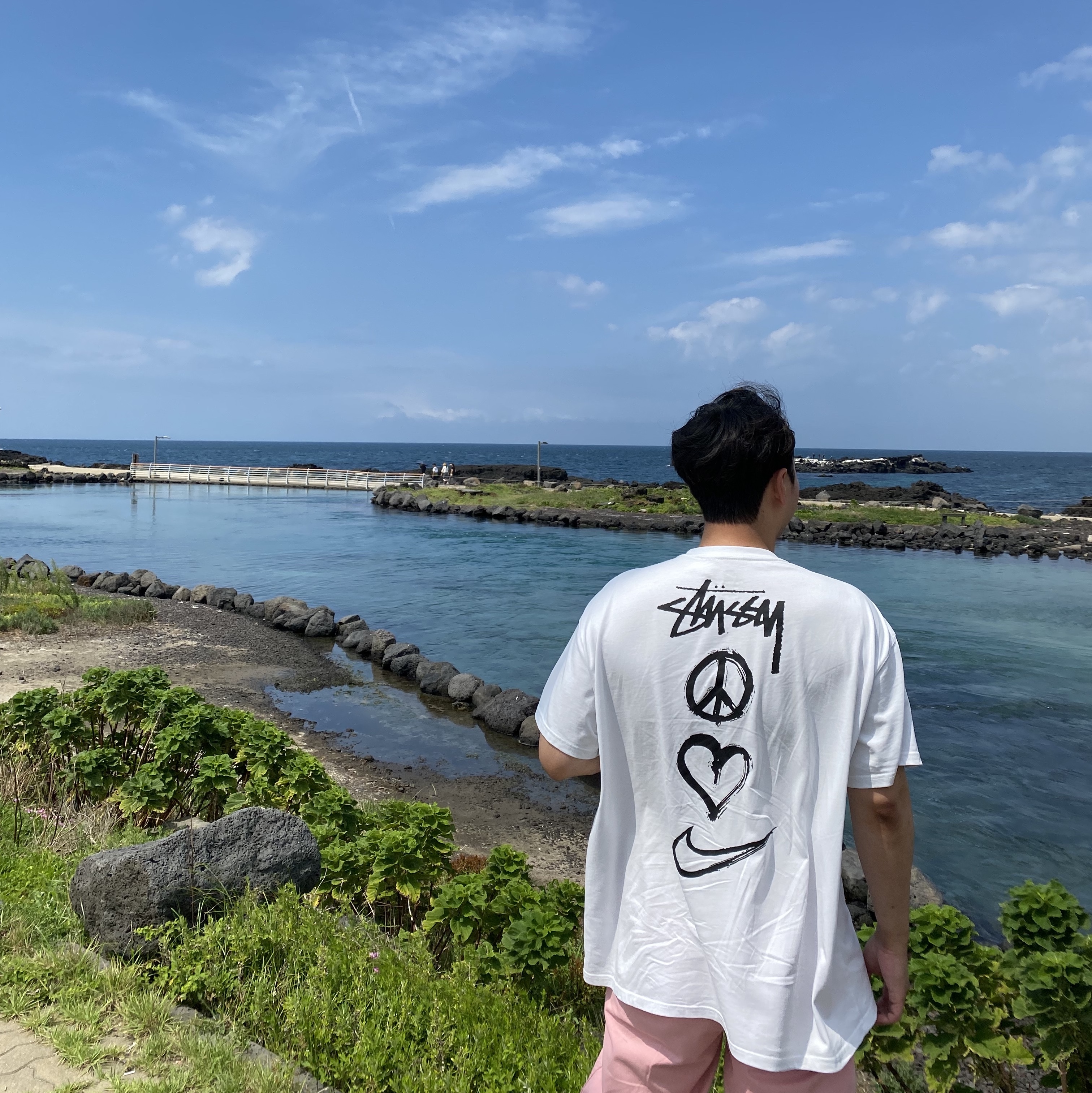 Nike x Stussy NRG RA T-Shirt Summit White (DM4942-121) 착용 스타일