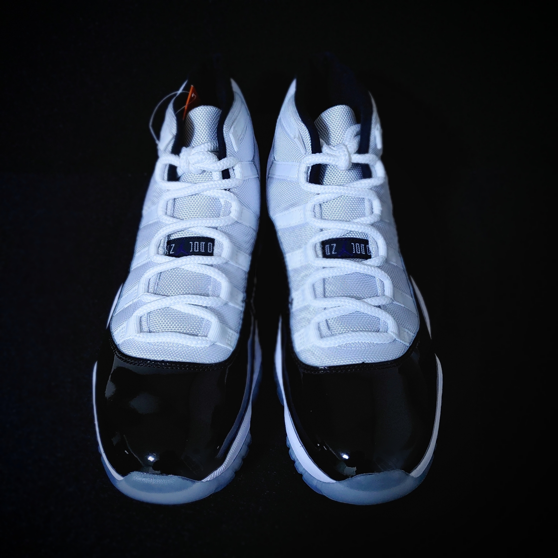 Jordan 11 Retro Concord 2018 착용 스타일 - 1