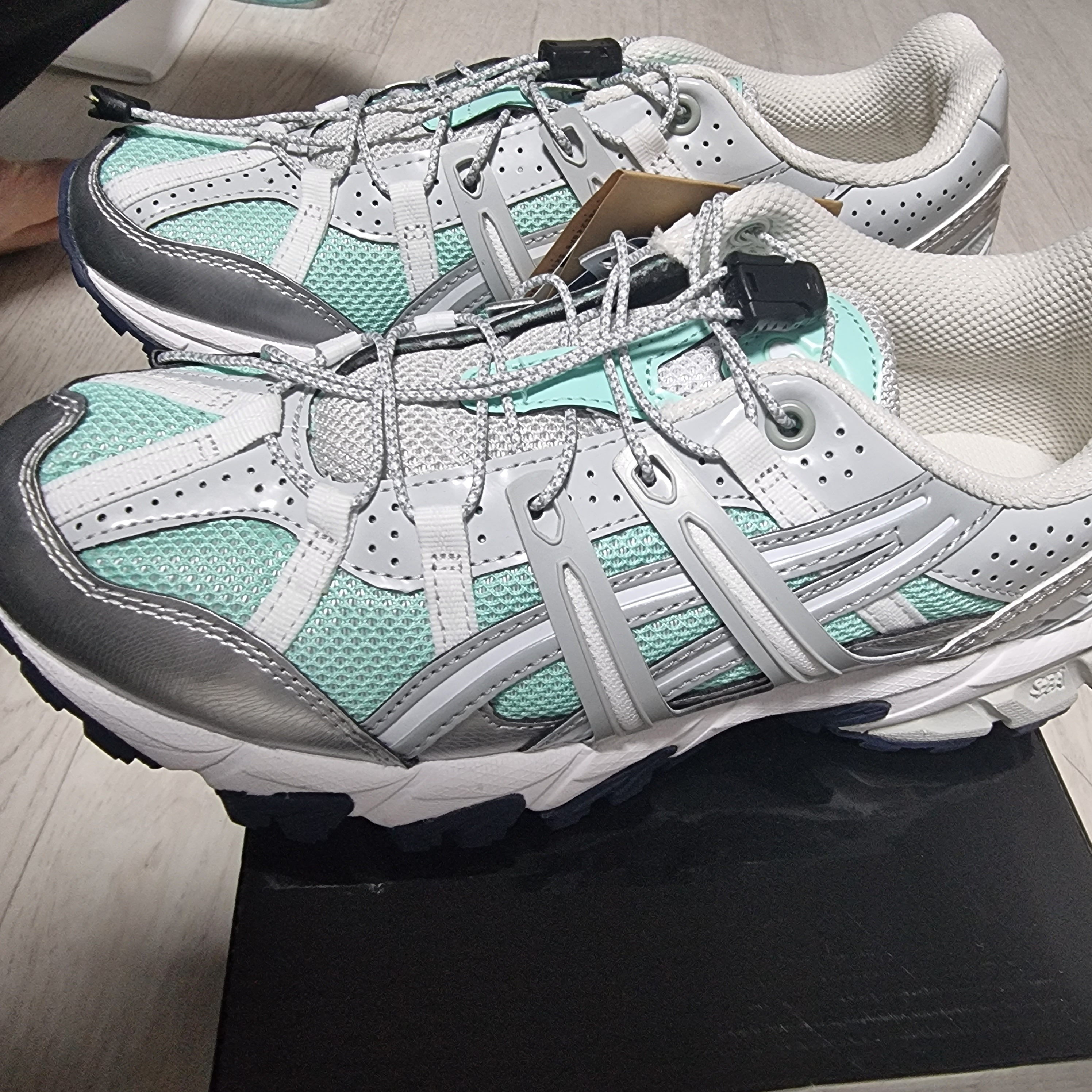 (W) Asics x Matin Kim Gel-Sonoma 15-50 Oasis Green Pure Silver 착용 스타일 - 1