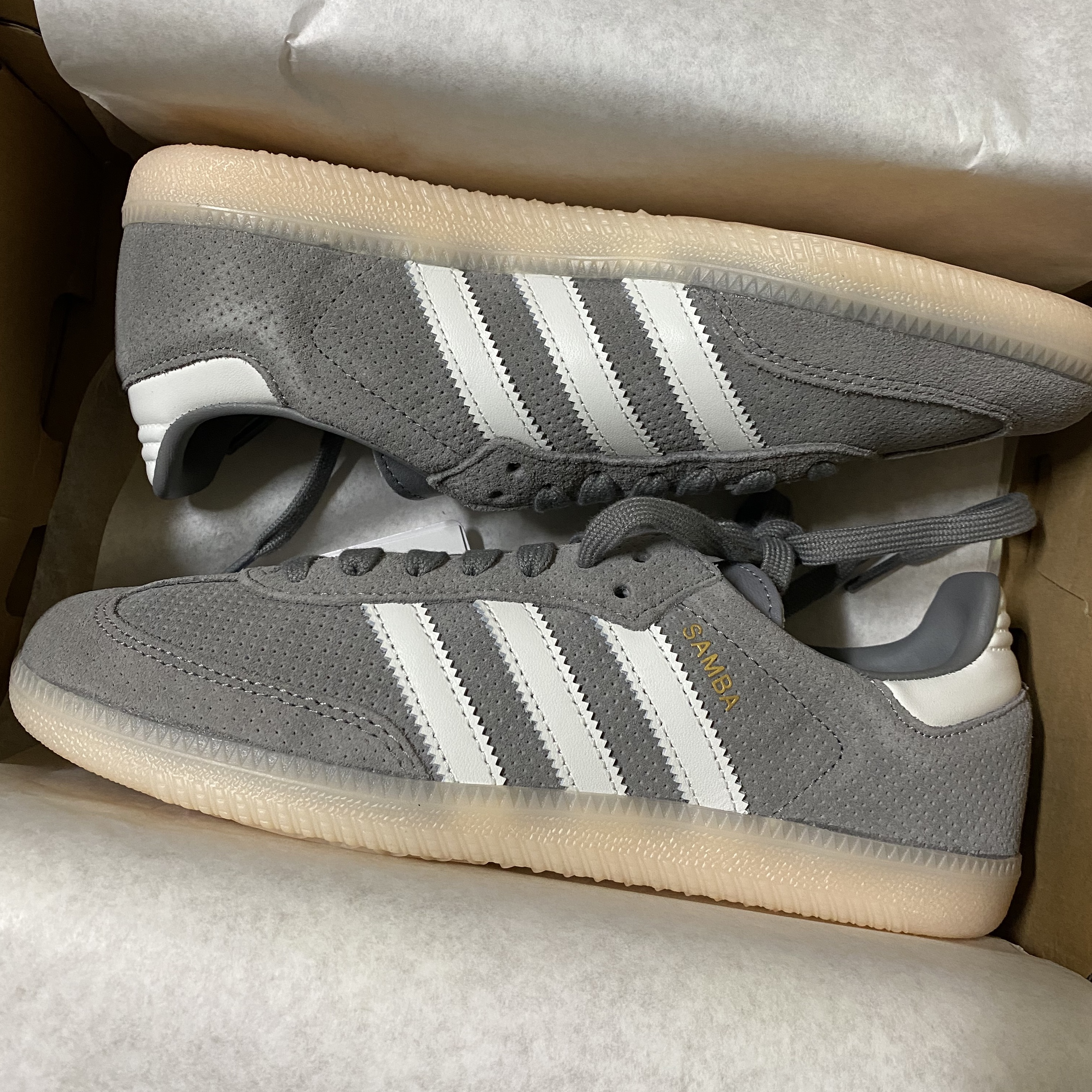 Adidas Samba OG Grey Three 착용 스타일 - 1