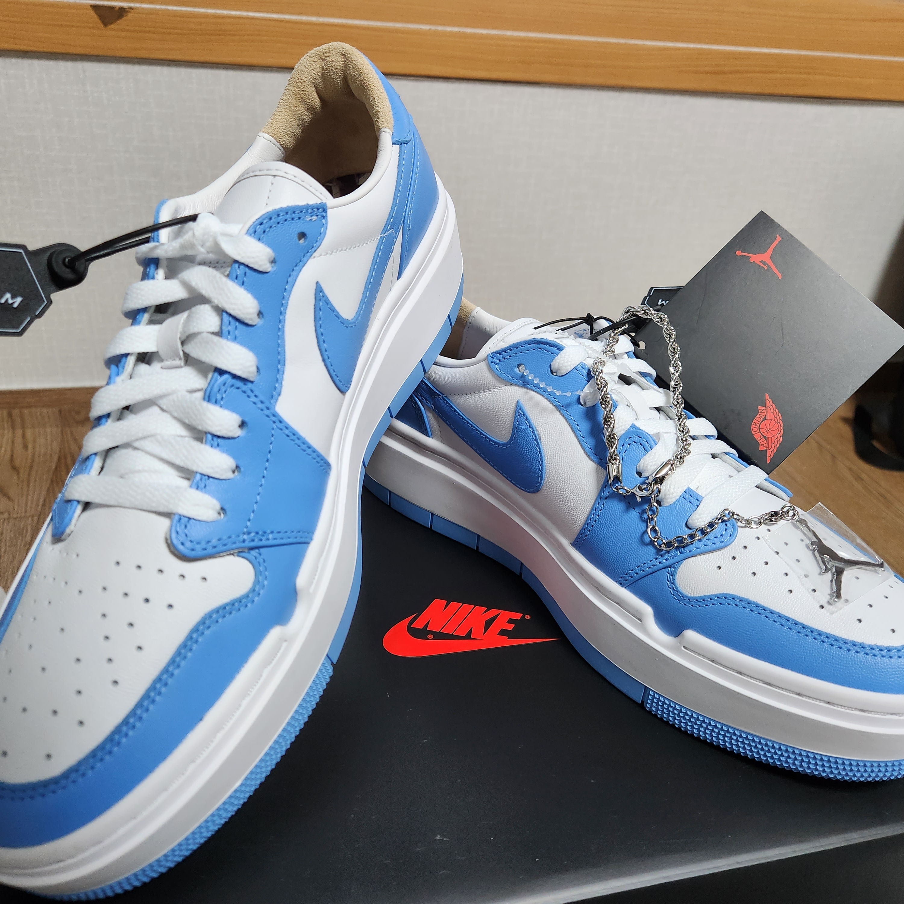(W) Jordan 1 Elevate Low SE University Blue 착용 스타일