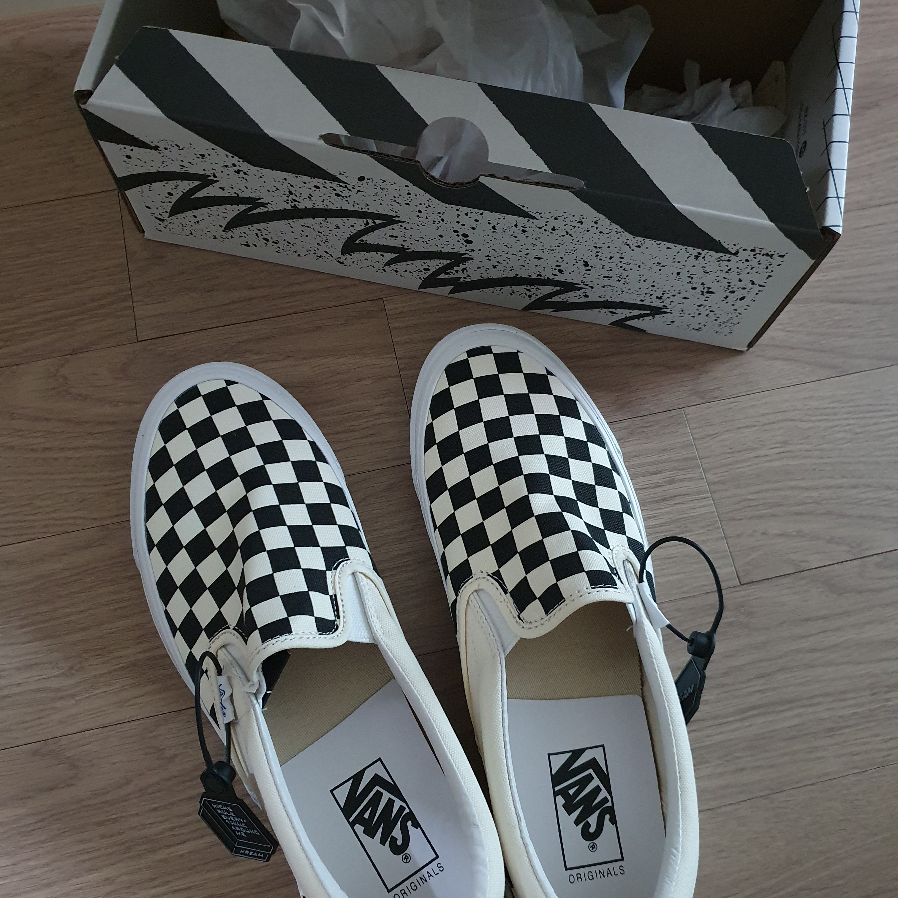 Vans Vault OG Classic Slip-On Checkerboard 착용 스타일
