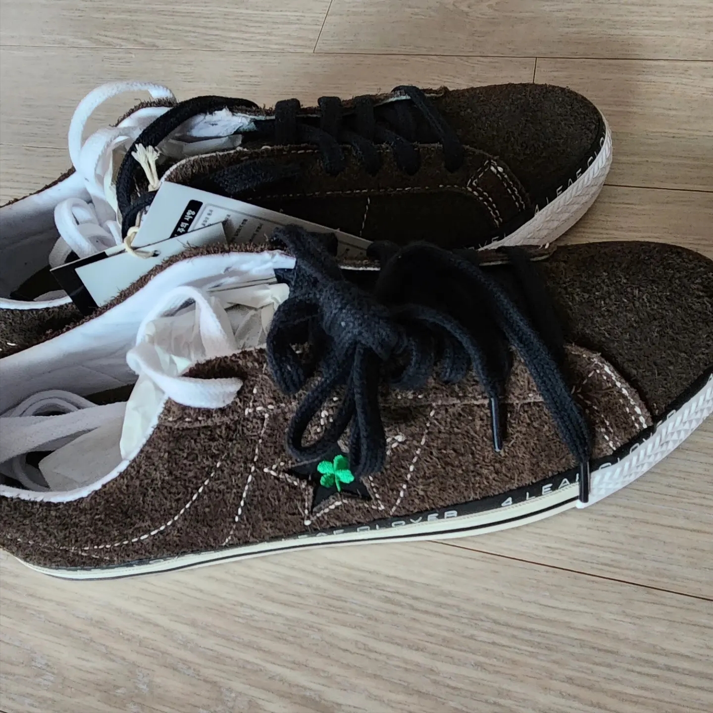 Converse x Patta One Star Pro Ox Java 착용 스타일 - 1