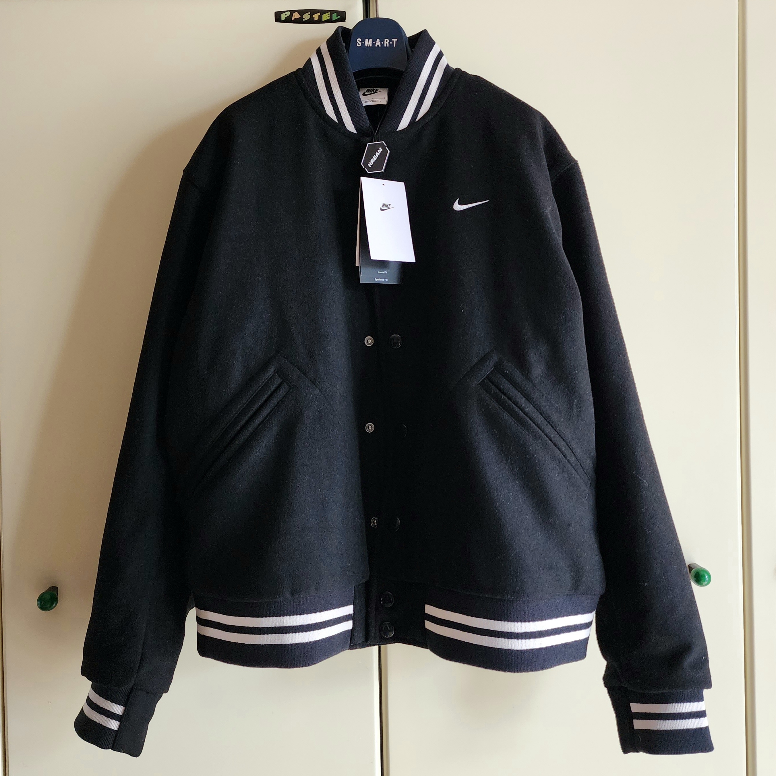 Nike NSW Authentics Varsity Jacket Black - Asia 착용 스타일
