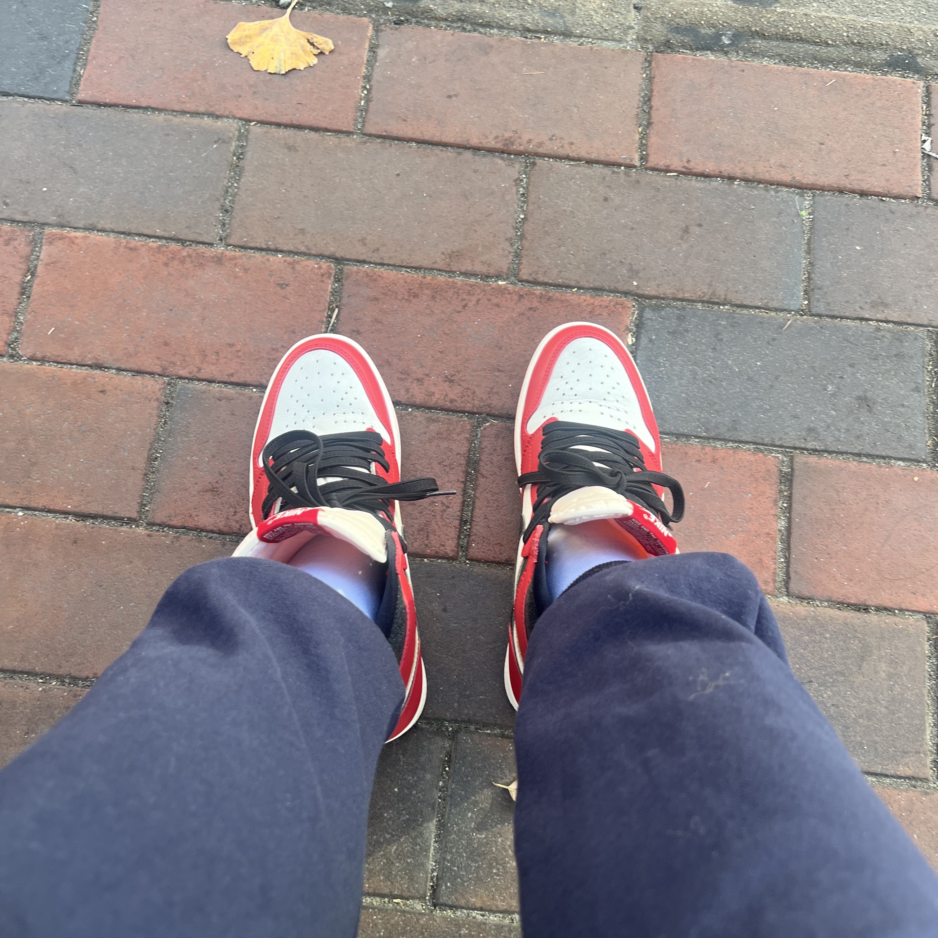 Jordan 1 Retro High OG Chicago 2022 착용 스타일 - 2