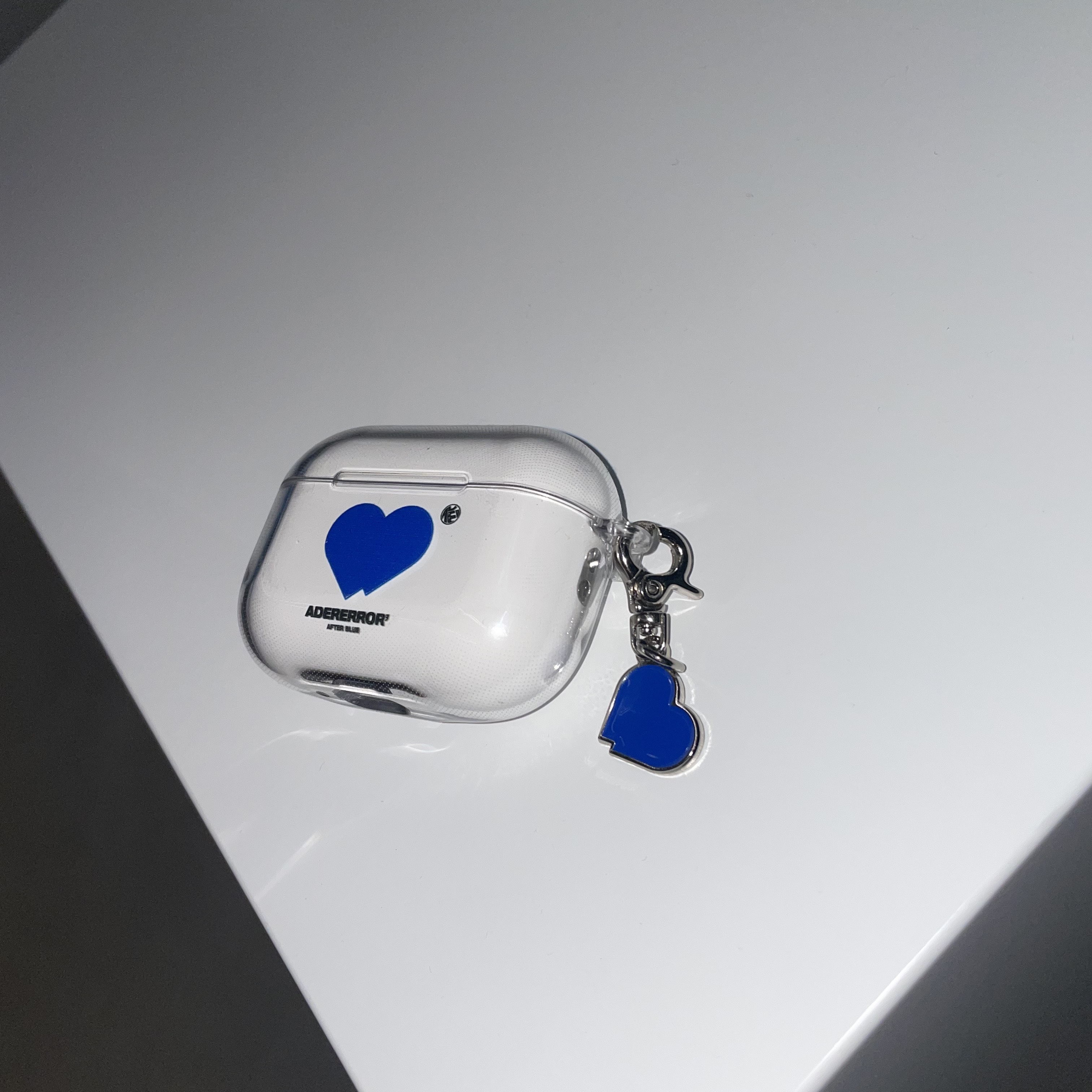 Ader Error Twin Heart AirPods Pro Hard Case Clear, Apple AirPods Pro 2nd Gen (Korean Ver.) 착용 스타일