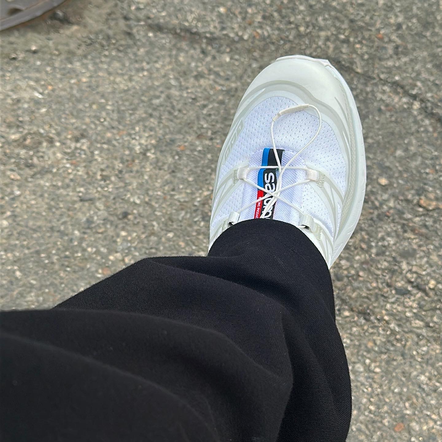 Salomon XT-6 ADV White 착용 스타일