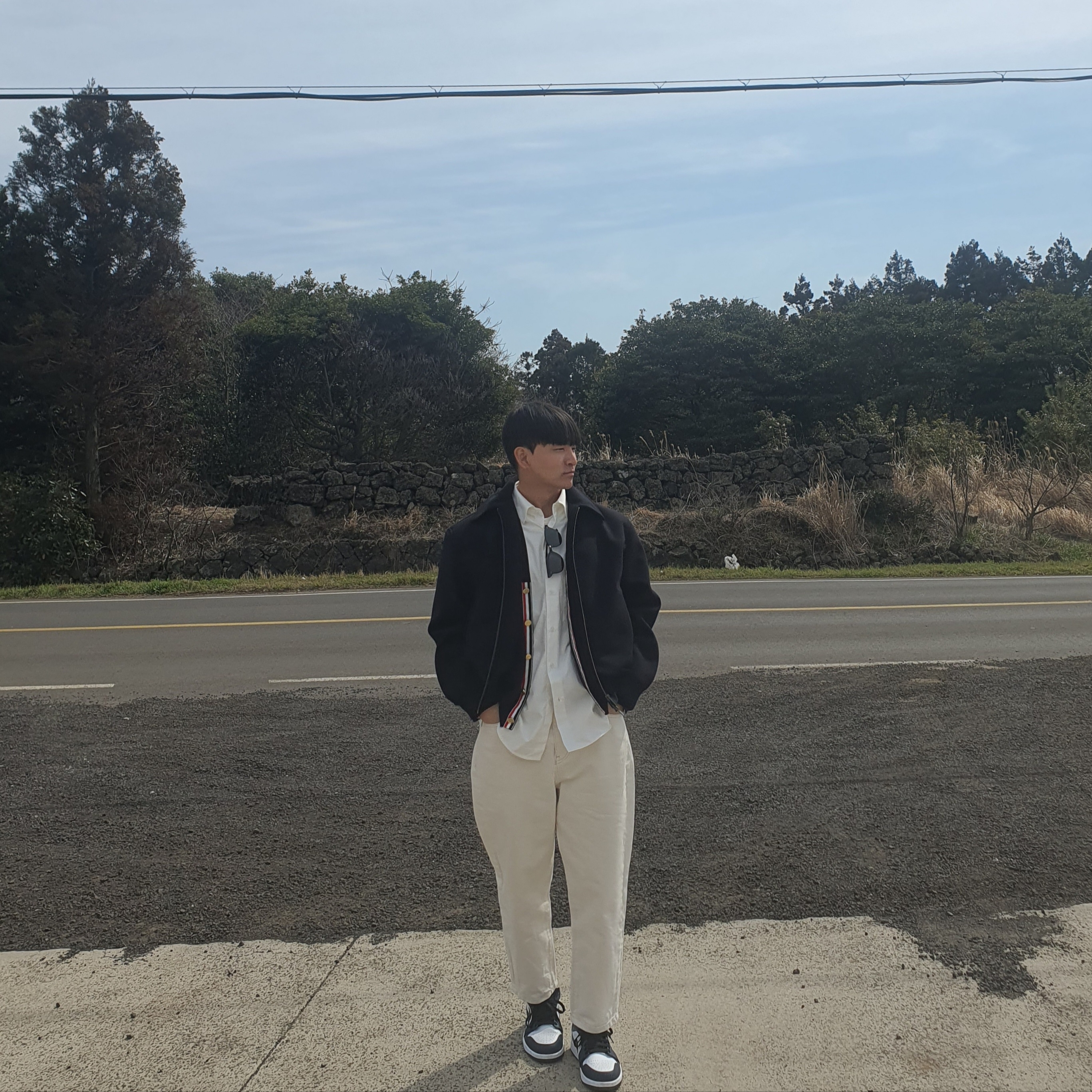 Jordan 1 Low Dark Teal, Thom Browne Milano Stitch 4-Bar Cardigan Navy 착용 스타일