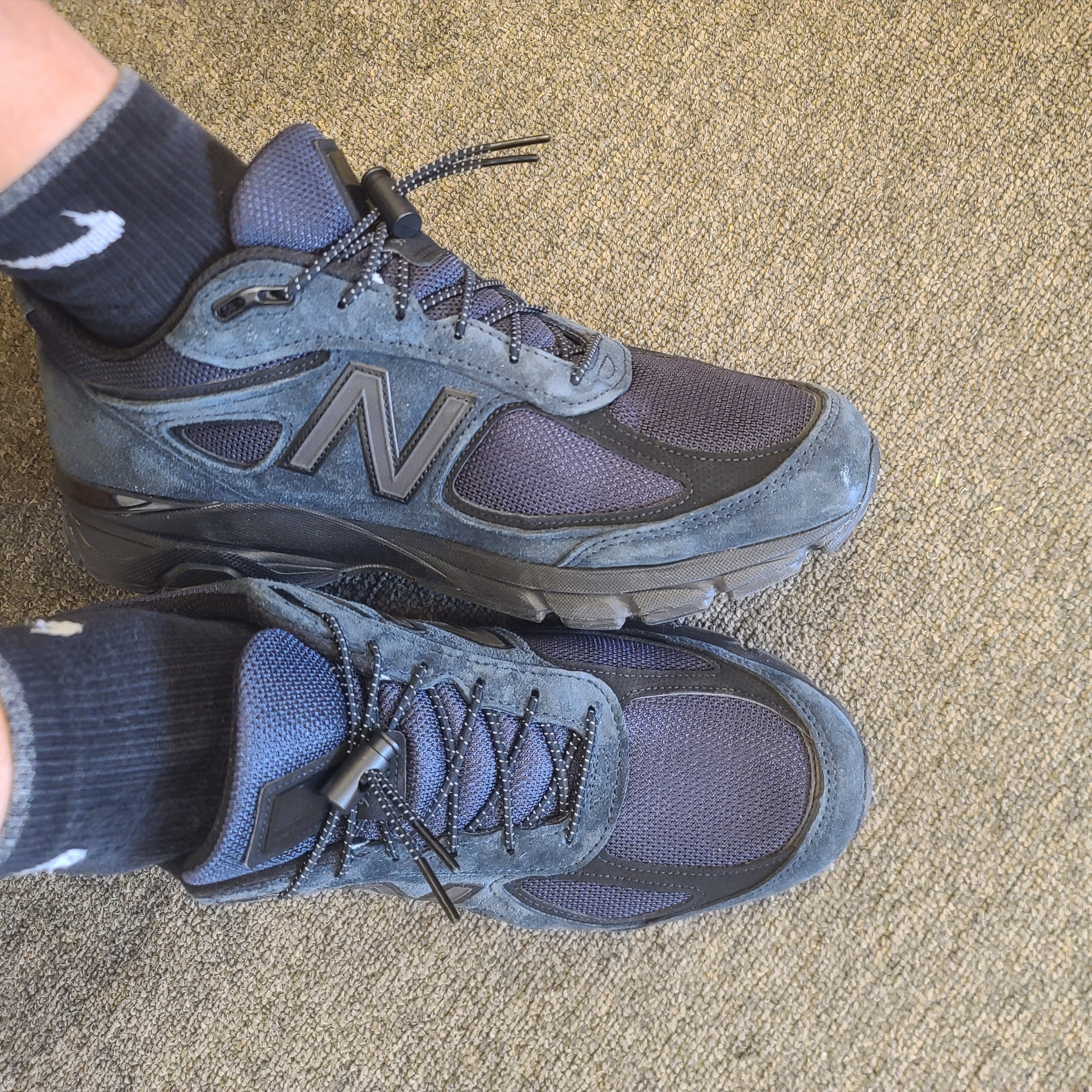 New Balance x JJJJound 990v4 Navy 착용 스타일