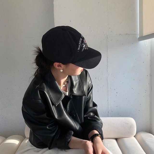 Enor Native Forest Ball Cap Navy 착용 스타일 - 2