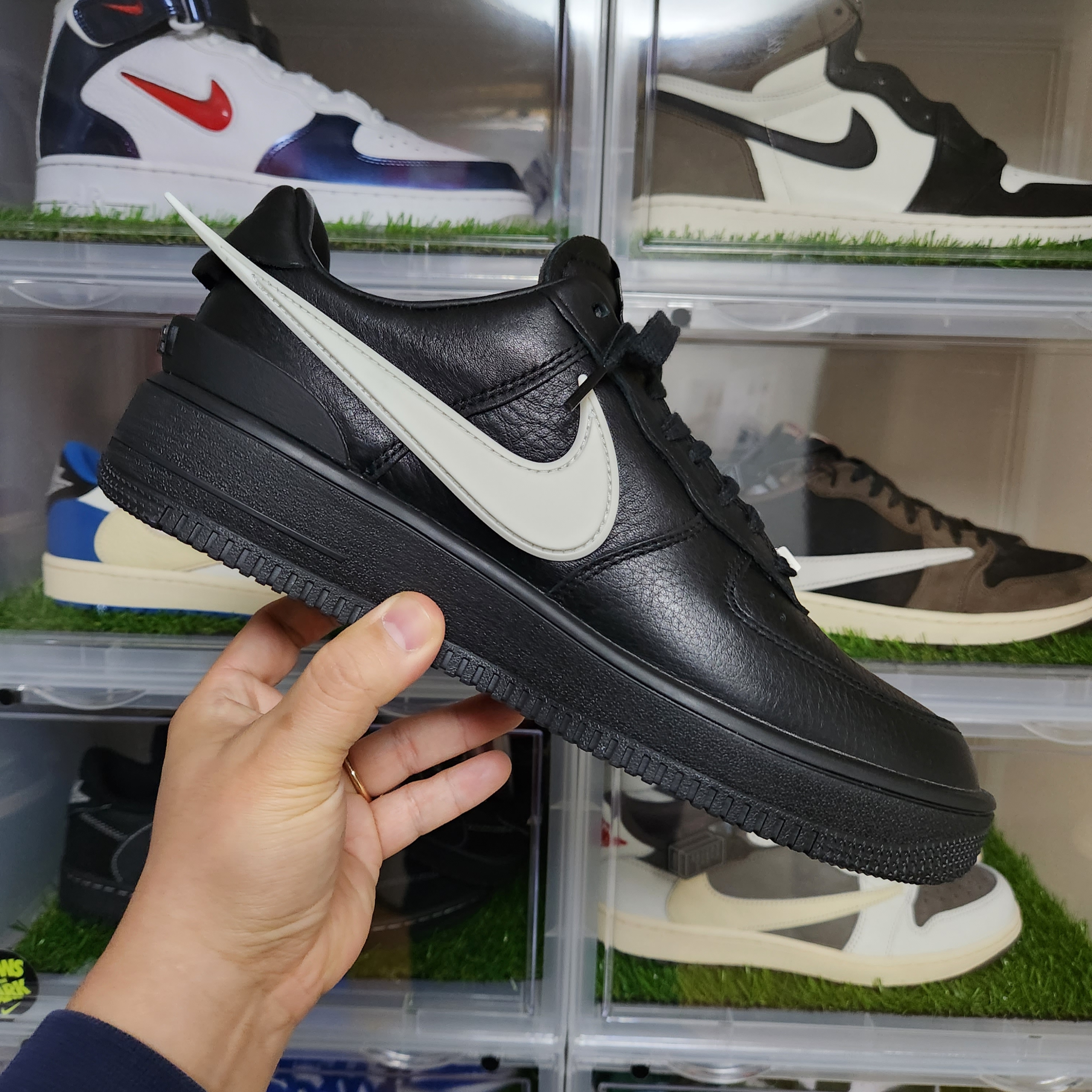 Nike x Ambush Air Force 1 Low SP Black 착용 스타일 - 2