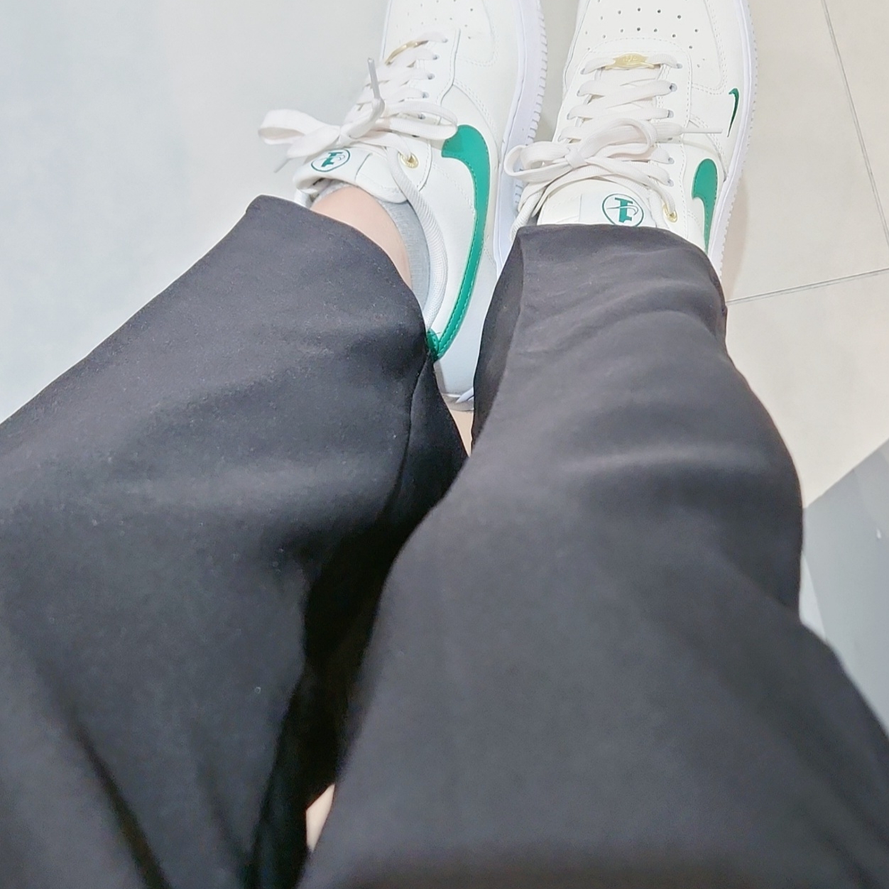 (W) Nike Air Force 1 '07 SE 40th Anniversary Join Forces Sail Malachite 착용 스타일