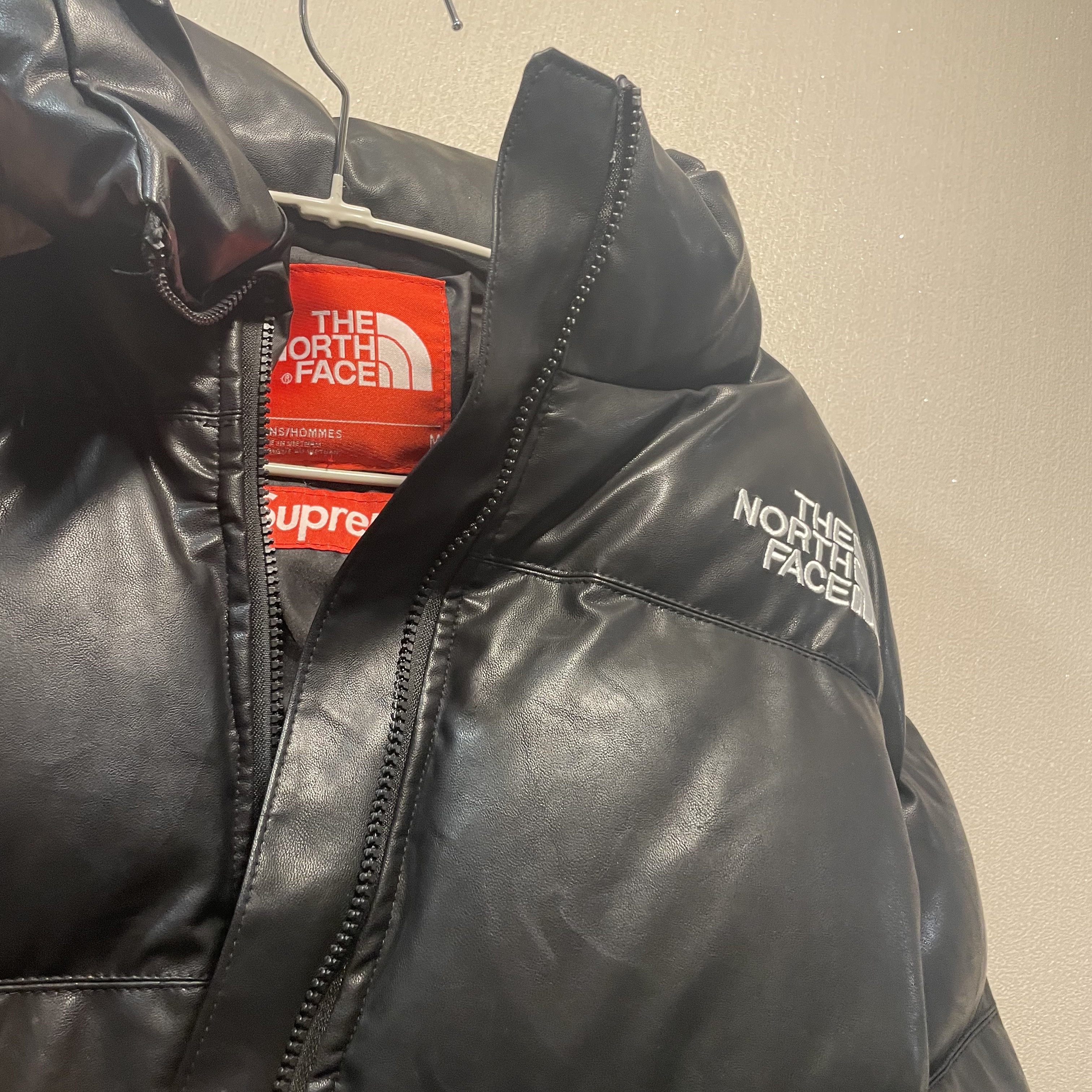 Supreme x The North Face Leather Nuptse Jacket Black - 17FW 착용 스타일