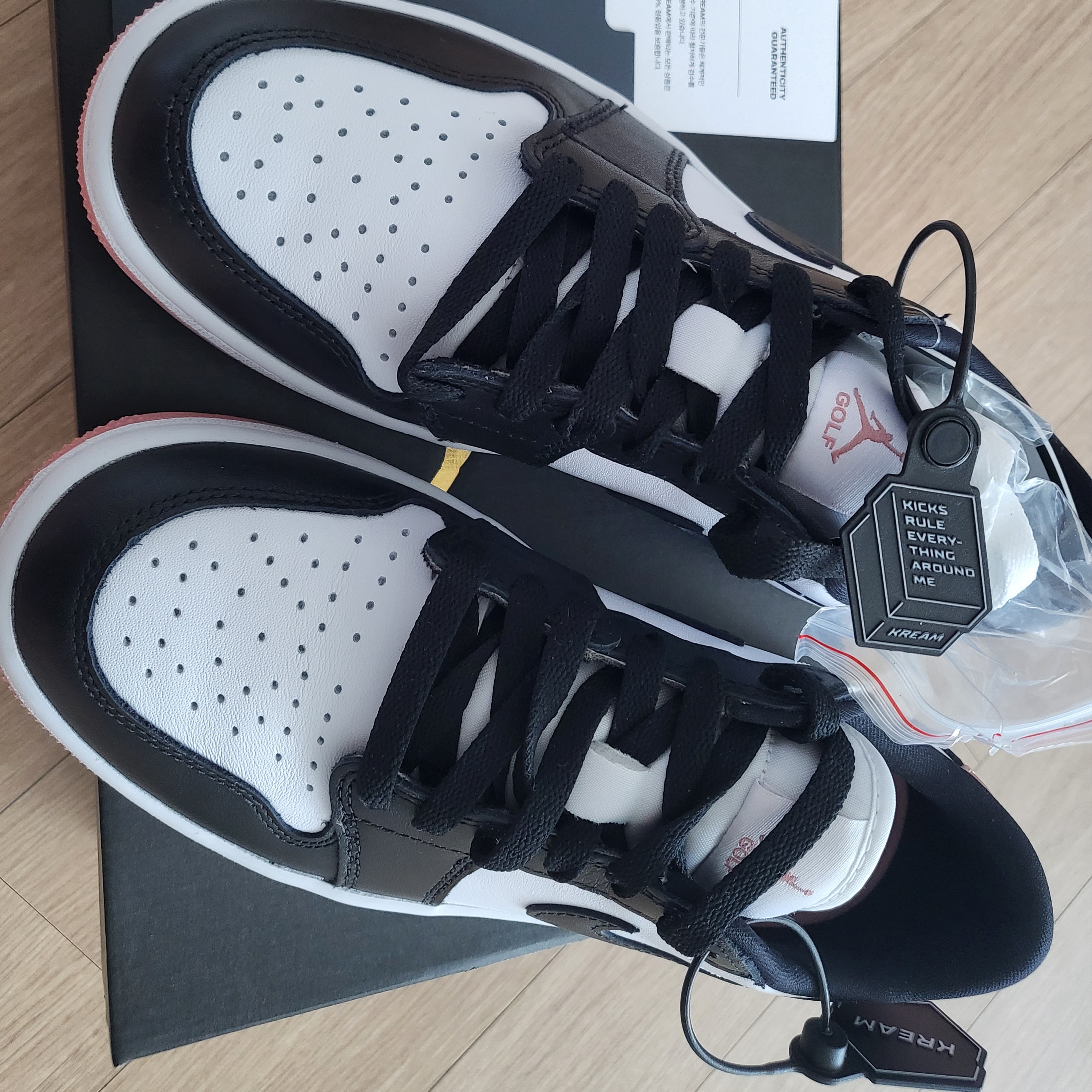 Jordan 1 Low Golf Rust Pink 착용 스타일