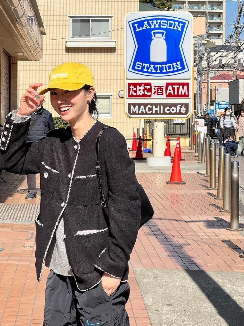 Supreme Washed Chino Twill Camp Cap Yellow - 23SS 착용 스타일