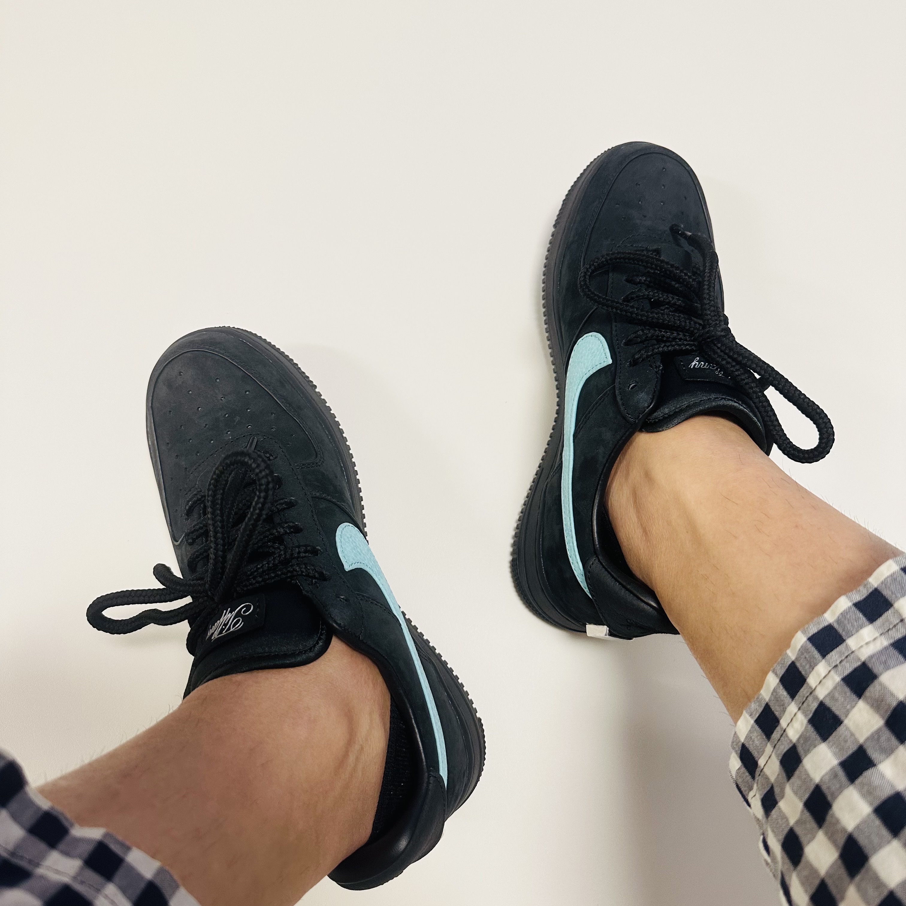 Nike x Tiffany & Co. Air Force 1 Low SP 1837 착용 스타일 - 2