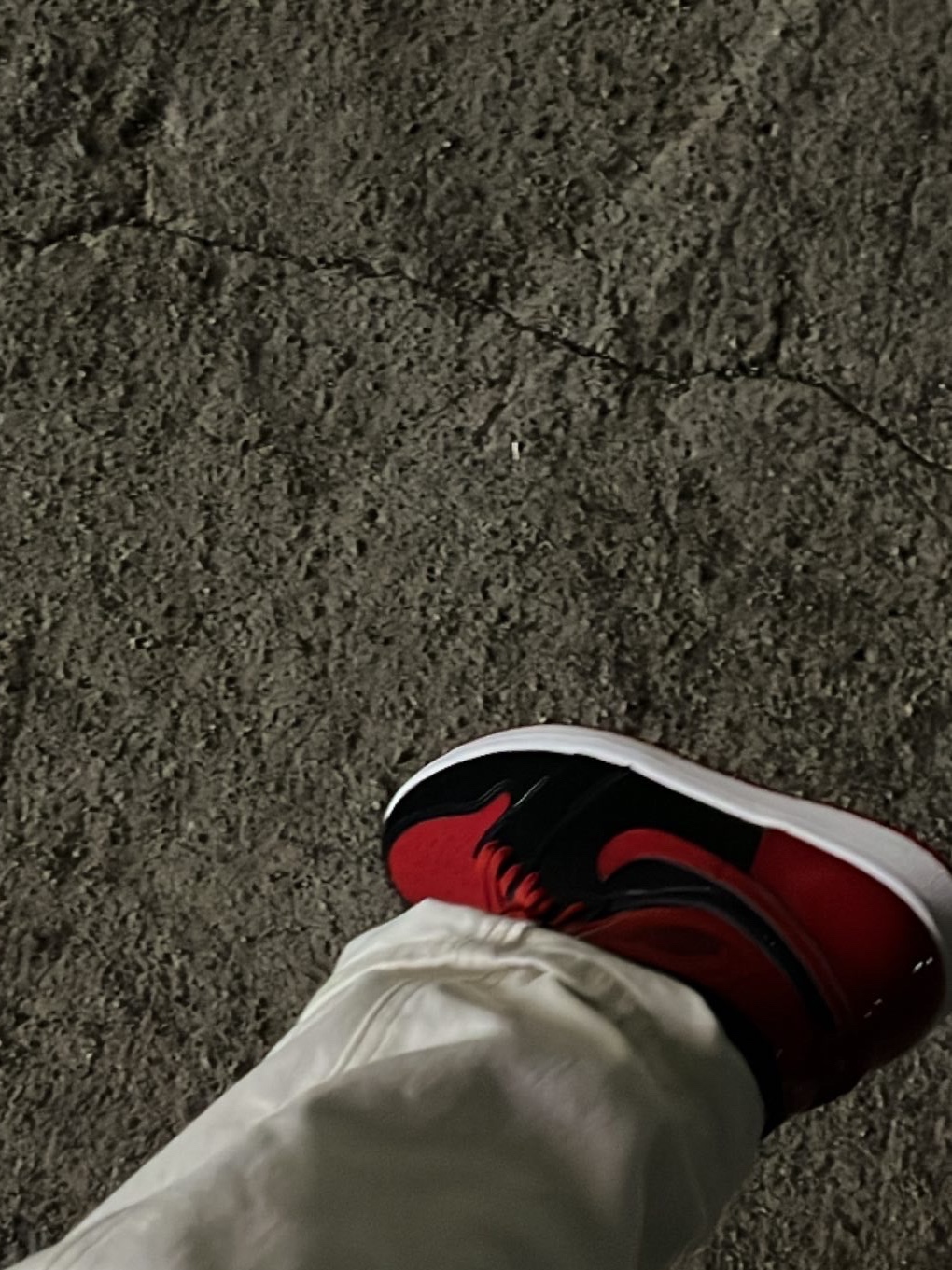 Jordan 1 Retro High OG Patent Bred 착용 스타일
