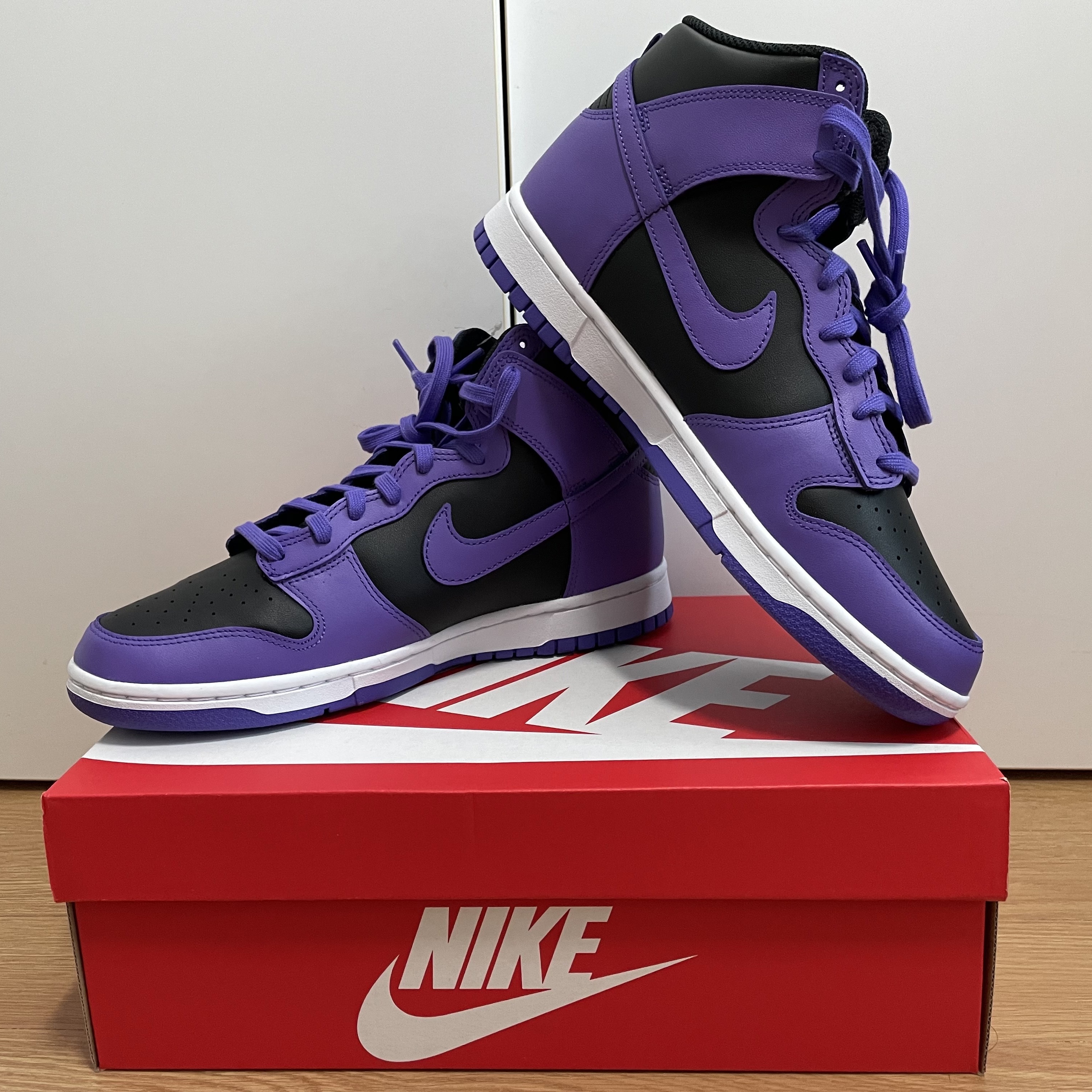 Nike Dunk High Retro Psychic Purple and Black 착용 스타일 - 2