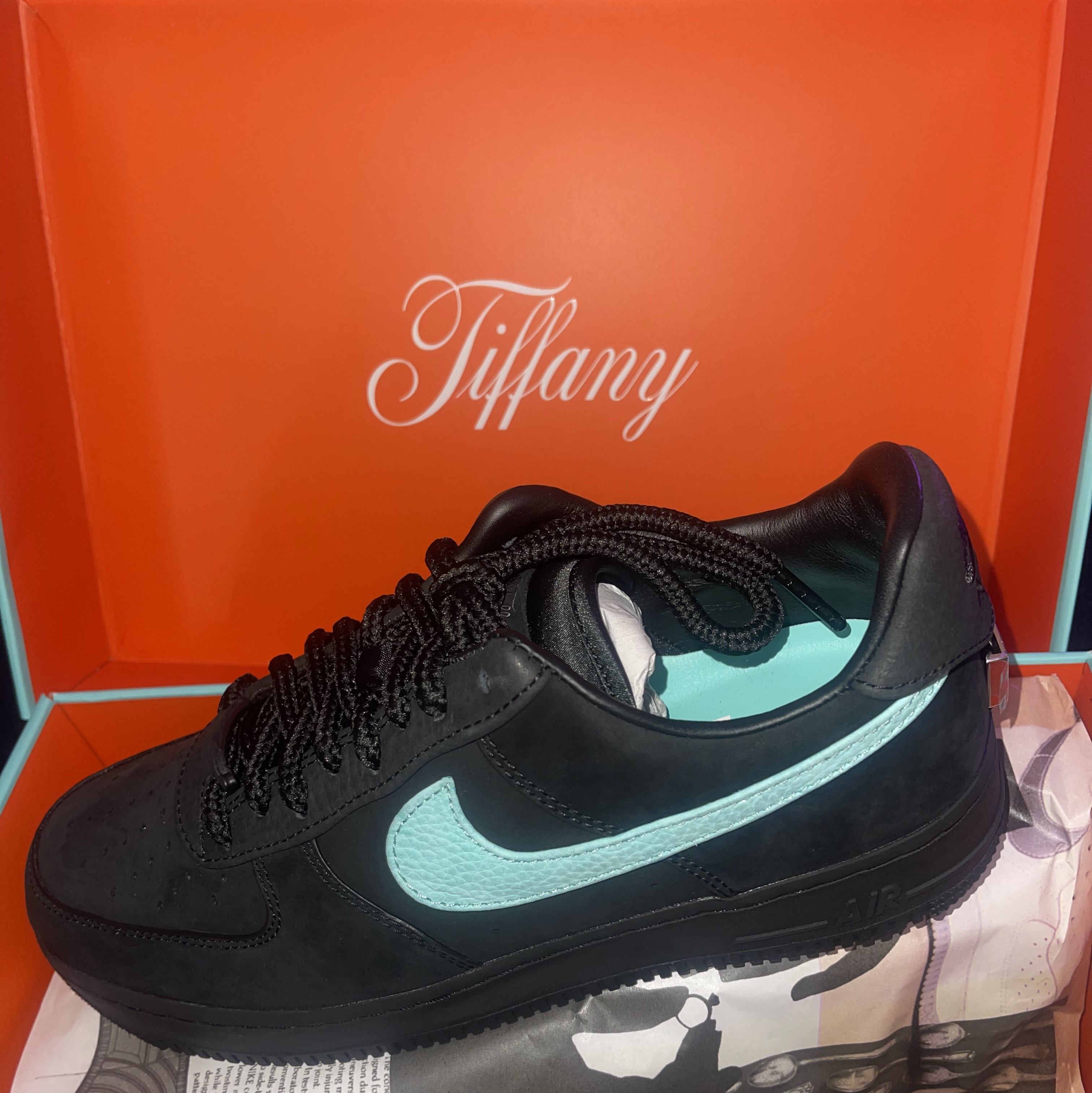Nike x Tiffany & Co. Air Force 1 Low SP 1837 착용 스타일
