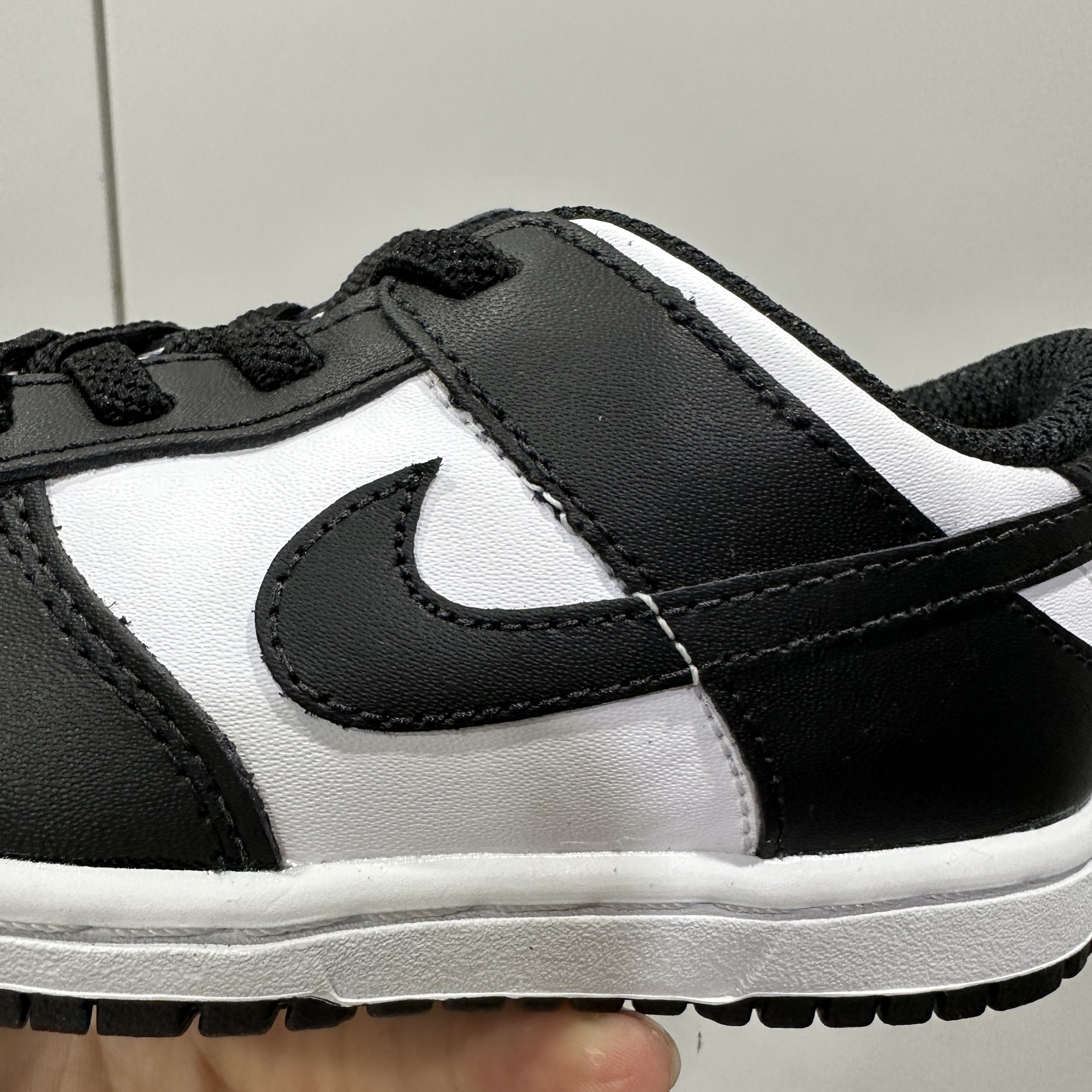(TD) Nike Dunk Low Black 착용 스타일