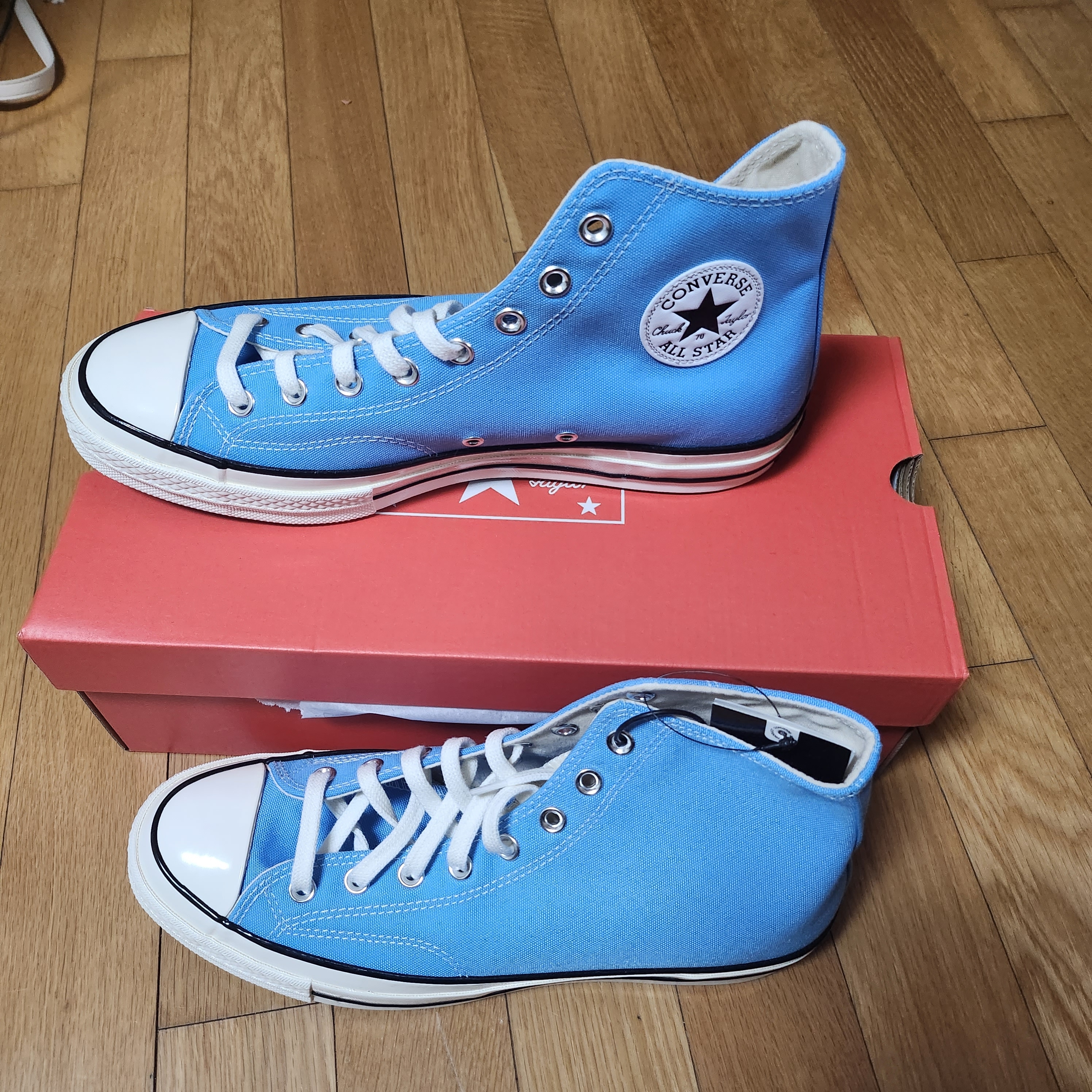 Converse Chuck 70 High Vintage Canvas University Blue 착용 스타일 - 2