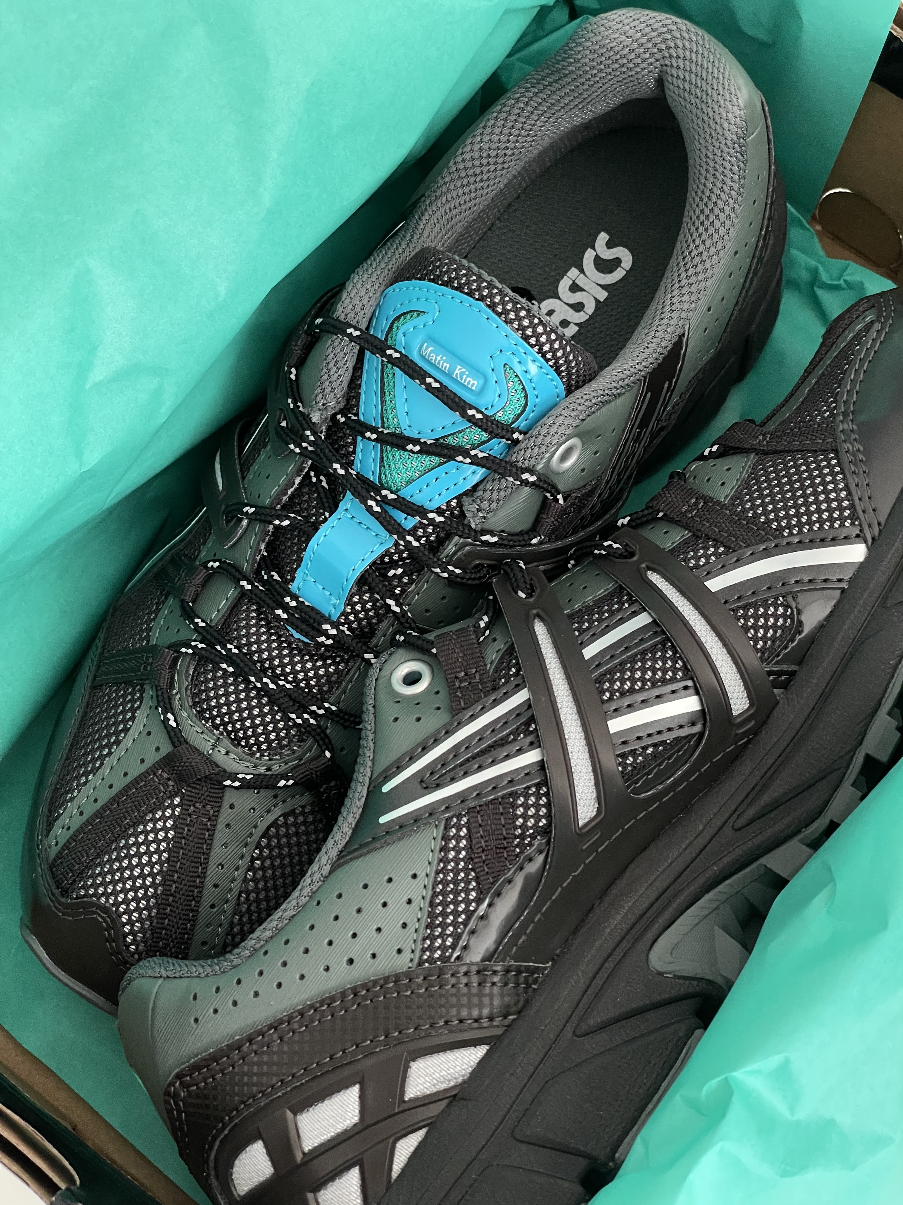 (W) Asics x Matin Kim Gel-Sonoma 15-50 Black Pure Silver 착용 스타일 - 3