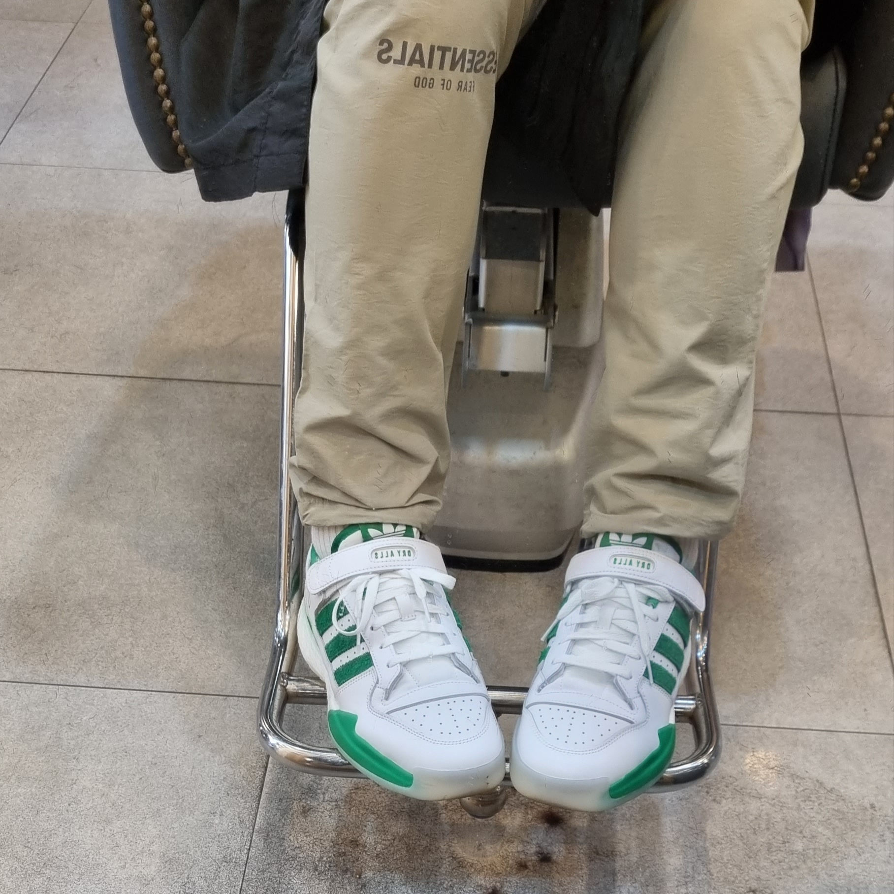Adidas x Human Made Forum Low White Green 착용 스타일