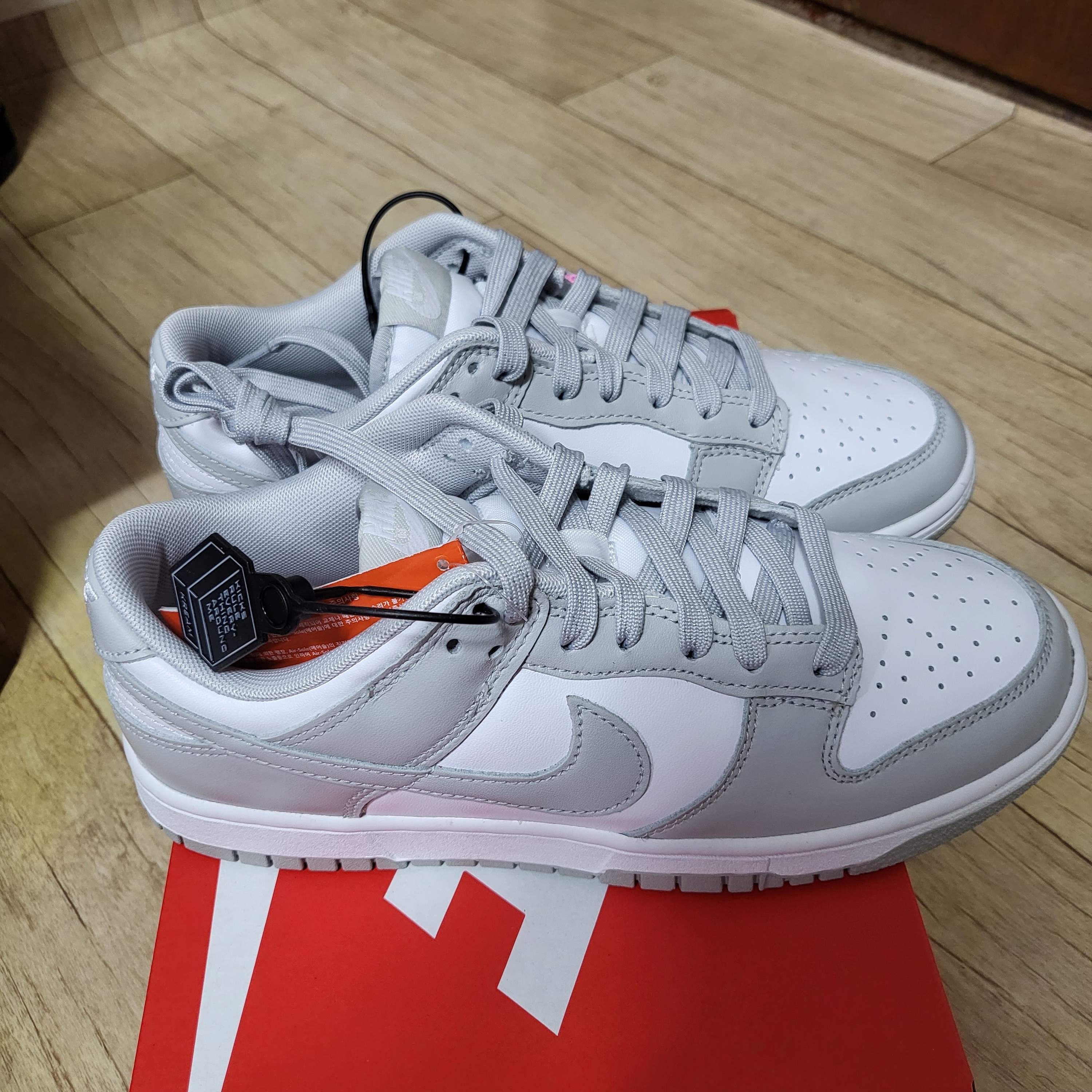 Nike Dunk Low Retro Grey Fog 착용 스타일 - 2