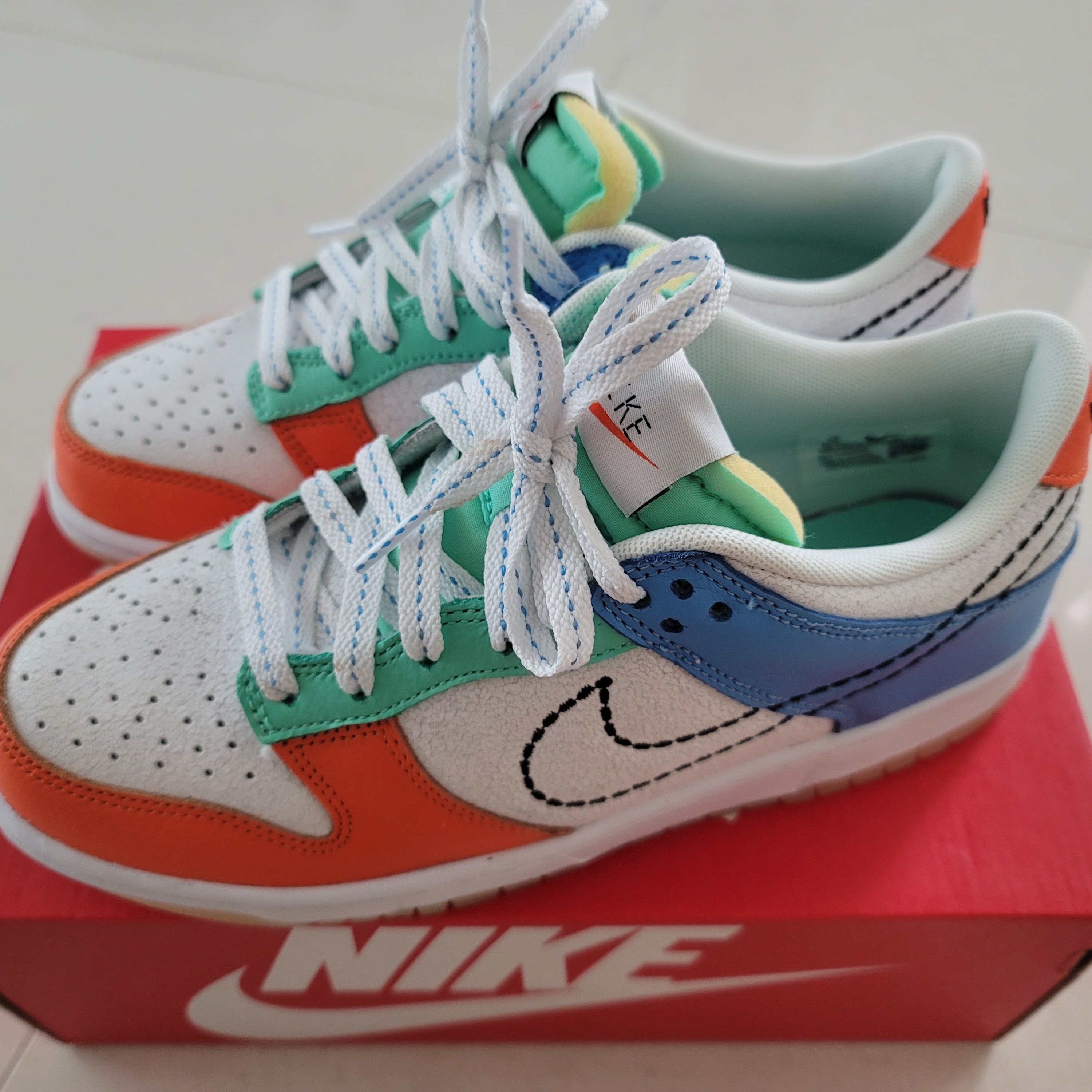 (GS) NIke Dunk Low White Safety Orange 착용 스타일