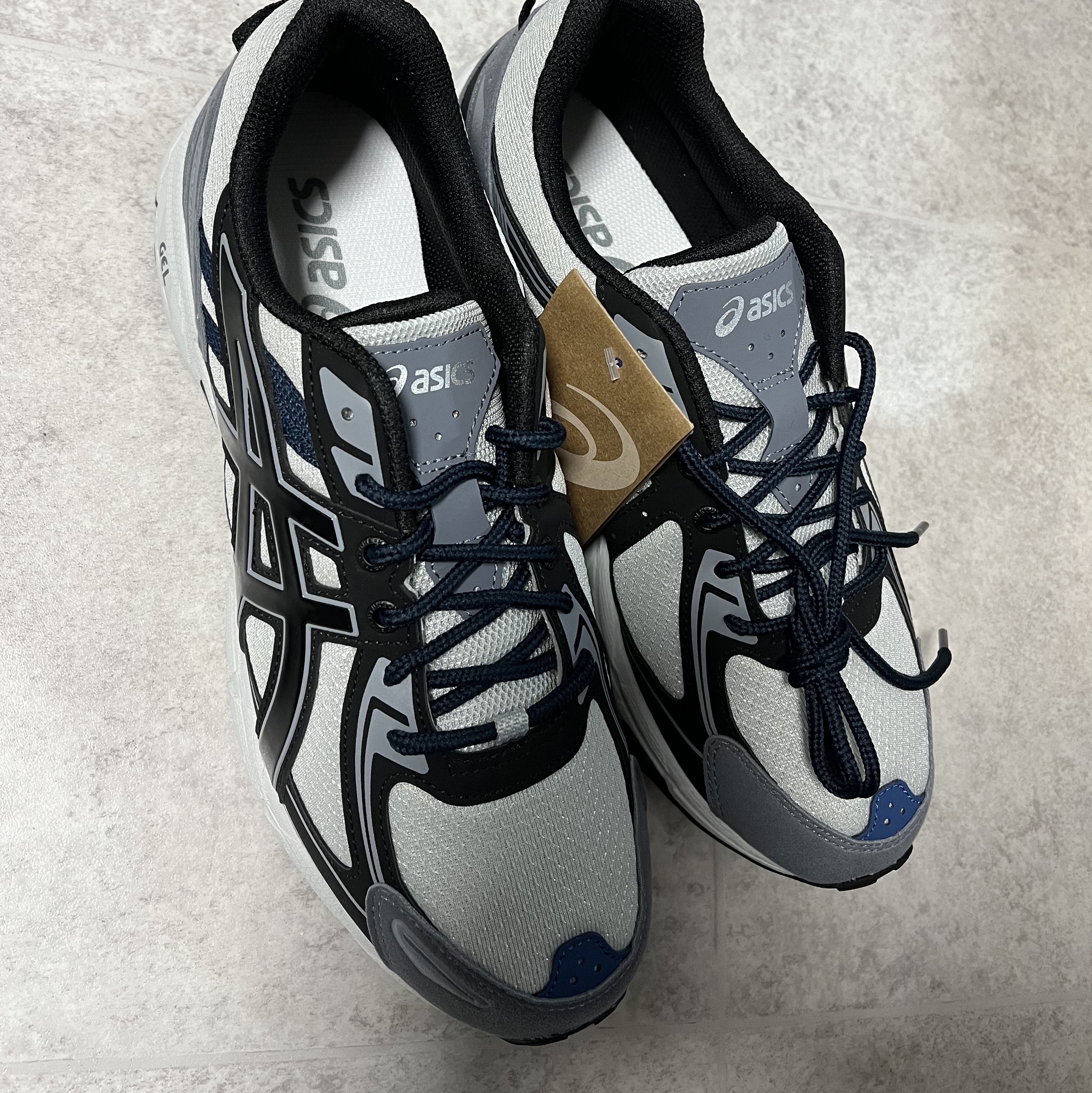 Asics Gel-Venture 6 SPS Glacier Grey 착용 스타일