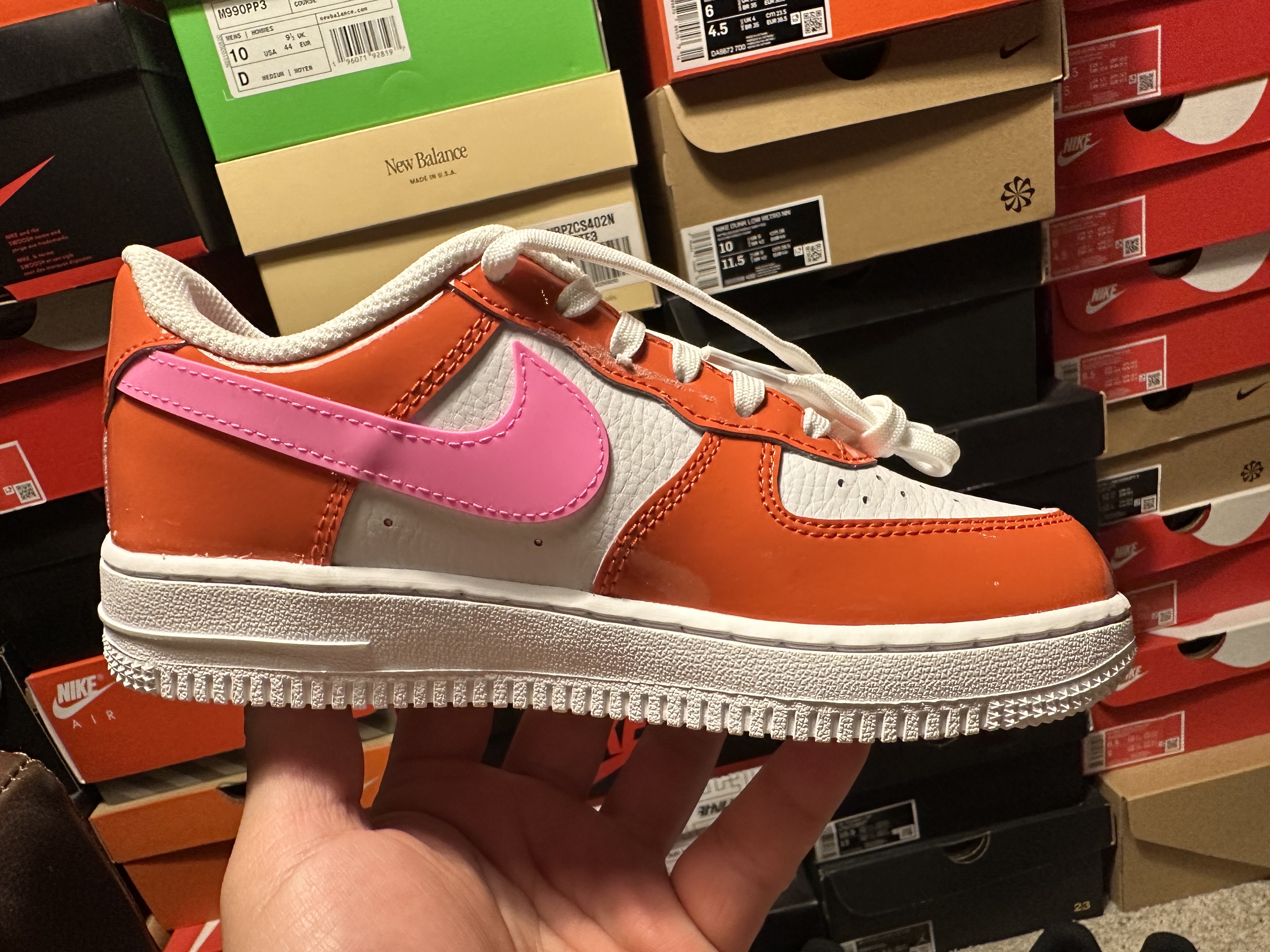 (GS) Nike Air Force 1 Low '07 LV8 Picante Red Pink Spell, (PS) Nike Air Force 1 Low '07 LV8 Picante Red Pink Spell 착용 스타일 - 4