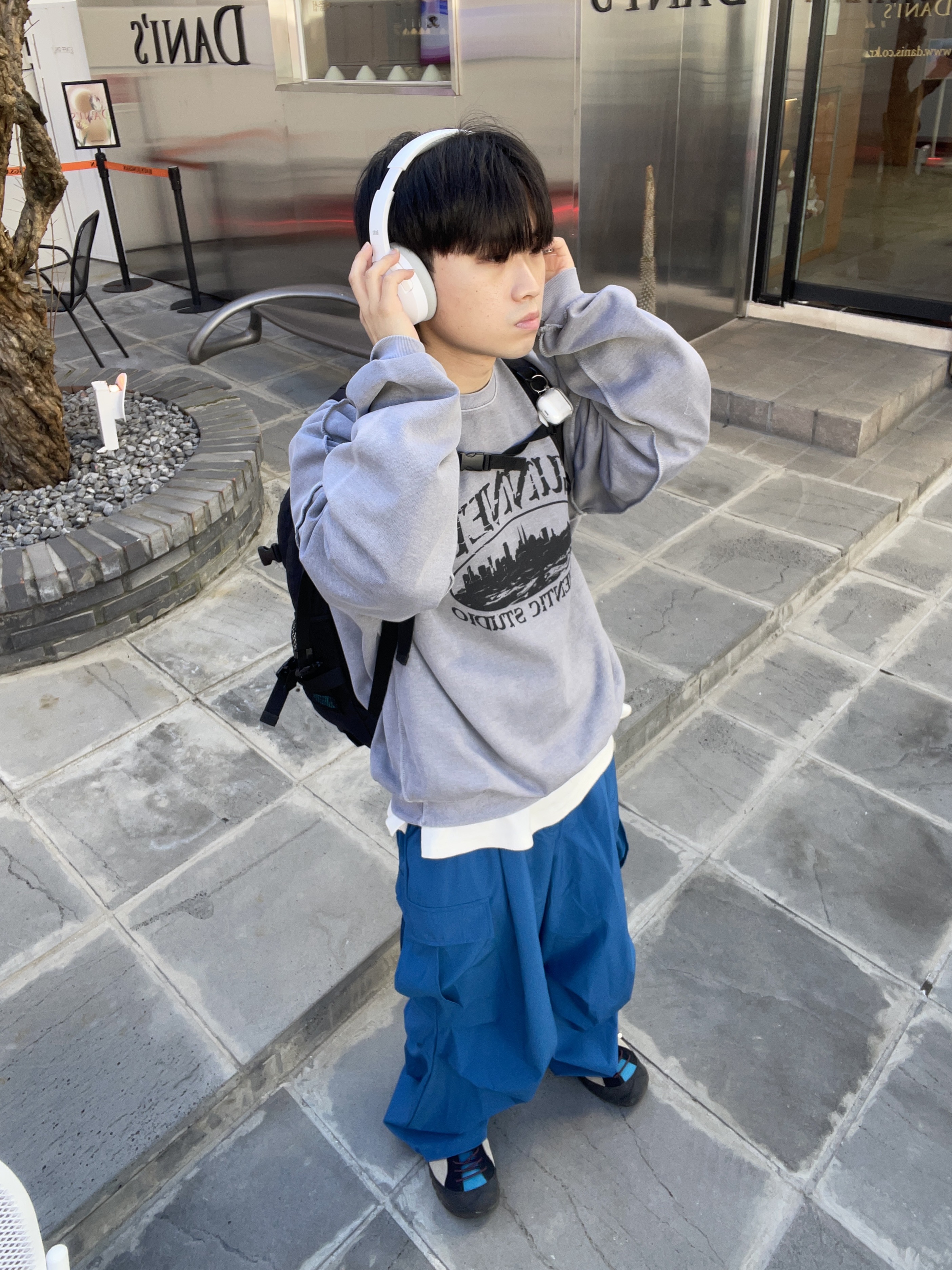 Keen Jasper Rocks SP Sneakers Beige 착용 스타일 - 2