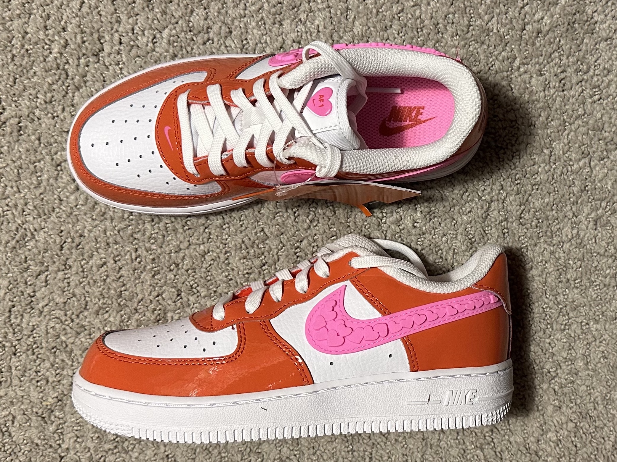 (GS) Nike Air Force 1 Low '07 LV8 Picante Red Pink Spell, (PS) Nike Air Force 1 Low '07 LV8 Picante Red Pink Spell 착용 스타일 - 2