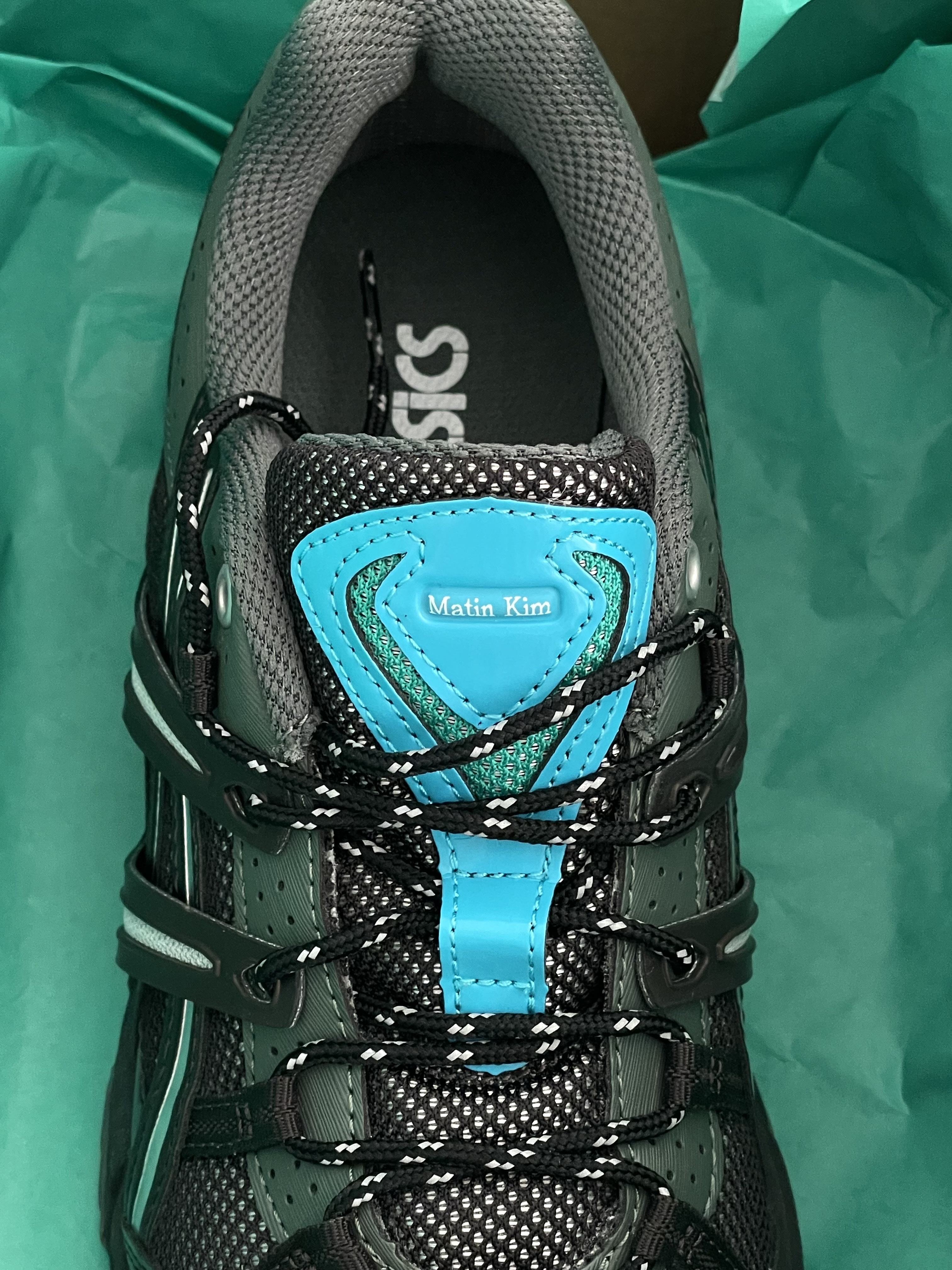 (W) Asics x Matin Kim Gel-Sonoma 15-50 Black Pure Silver 착용 스타일 - 4