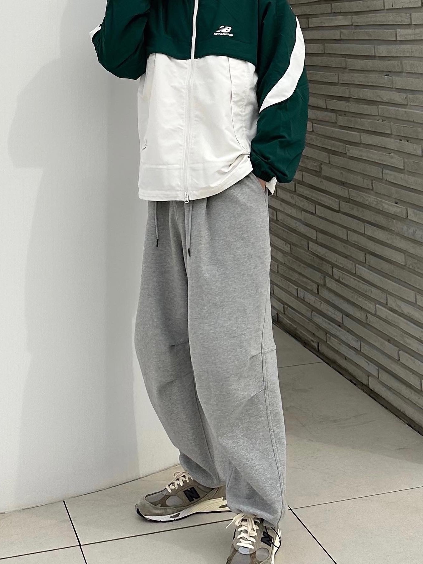 New Balance x JJJJound 991 Made in UK Grey 착용 스타일 - 2