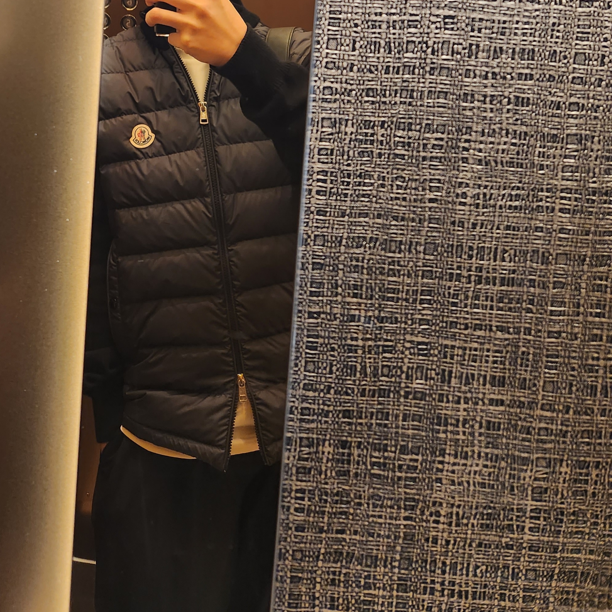Moncler Padded Wool Cardigan Black - 23SS 착용 스타일
