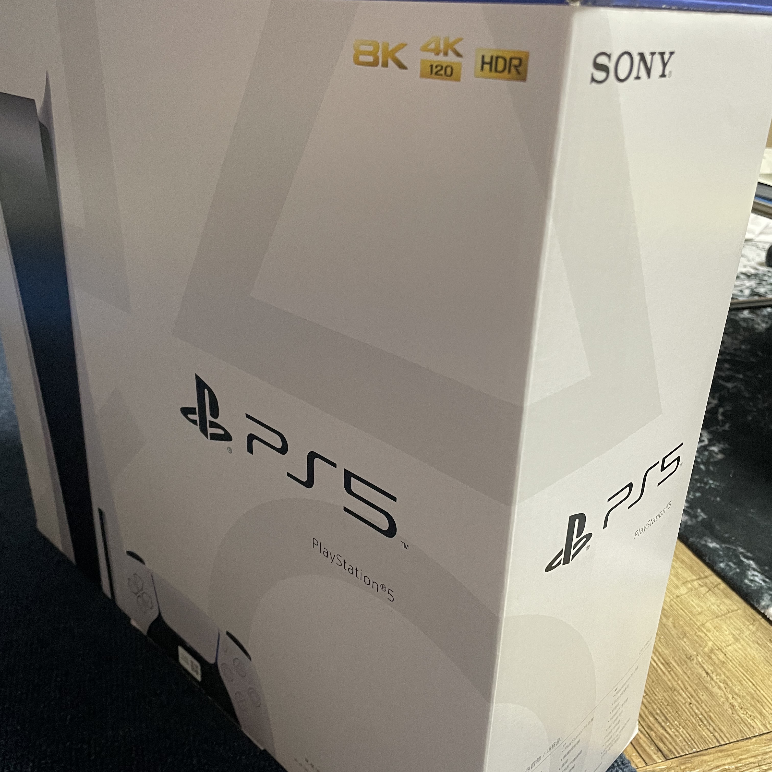 Playstation 5 Blu-ray Edition (SIEK 220V) 착용 스타일 - 2
