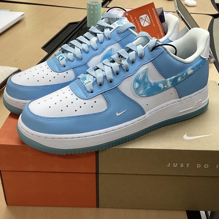 (W) Nike Air Force 1 '07 LX Celestine Blue 착용 스타일