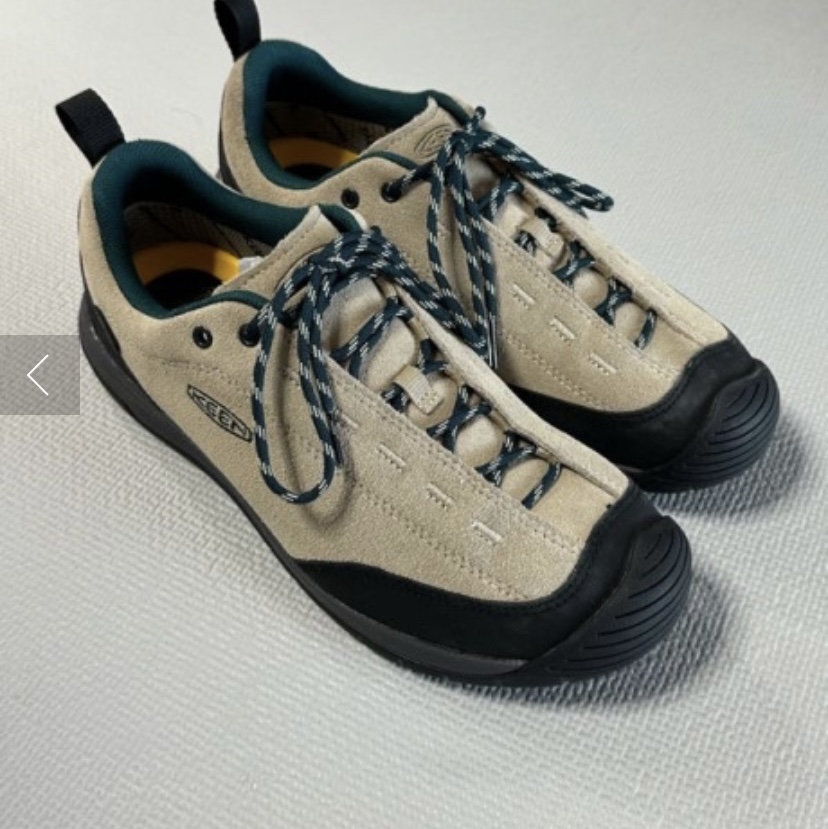 Keen Jasper II WP Sneakers Beige 착용 스타일